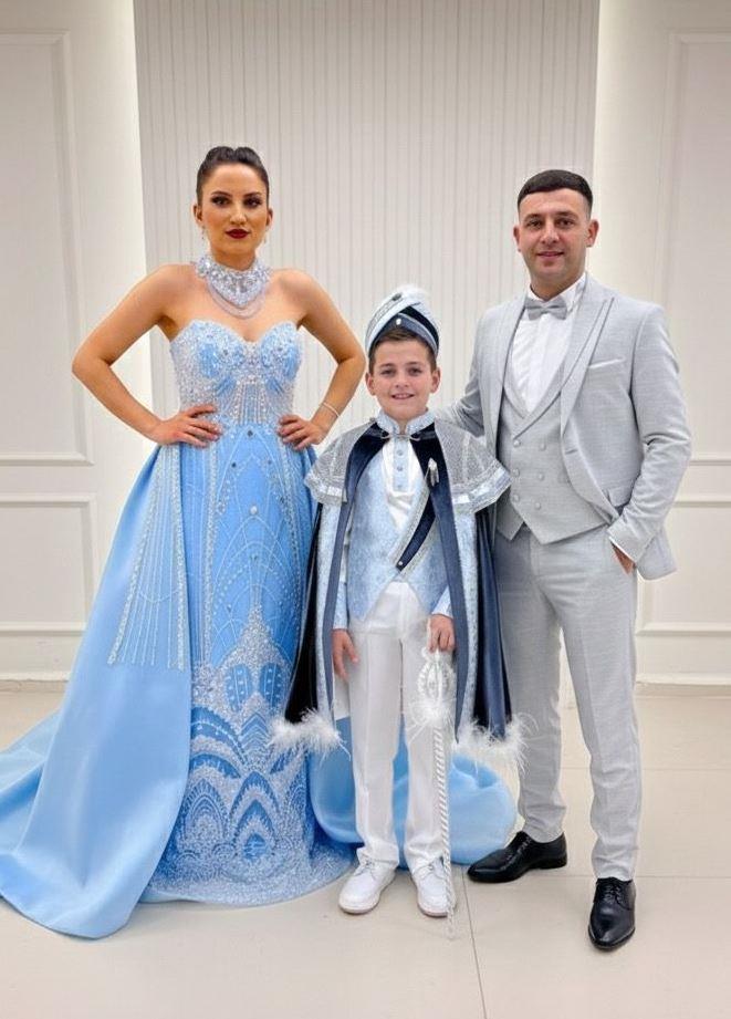 Pelerinli Bebe Mavi Gümüş Nakışlı Tasmalı Abiyeli Mavi Pelerinli Gri Damatlıklı Kombin Set 161