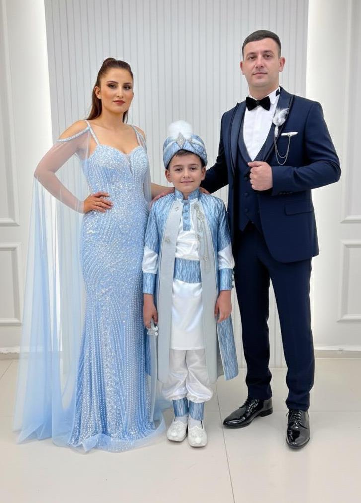 Bebe Mavi Özel Nakışlı Dantel Abiyeli Mavi Kaftanlı Lacivert Damatlıklı Kombin 169