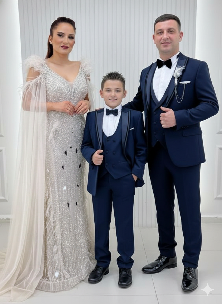 İthal Koldan Pelerinli Otriş Ve Ayna Detaylı Balık Abiye Lacivert Baba Oğul Damatlık Kombinli Set 236