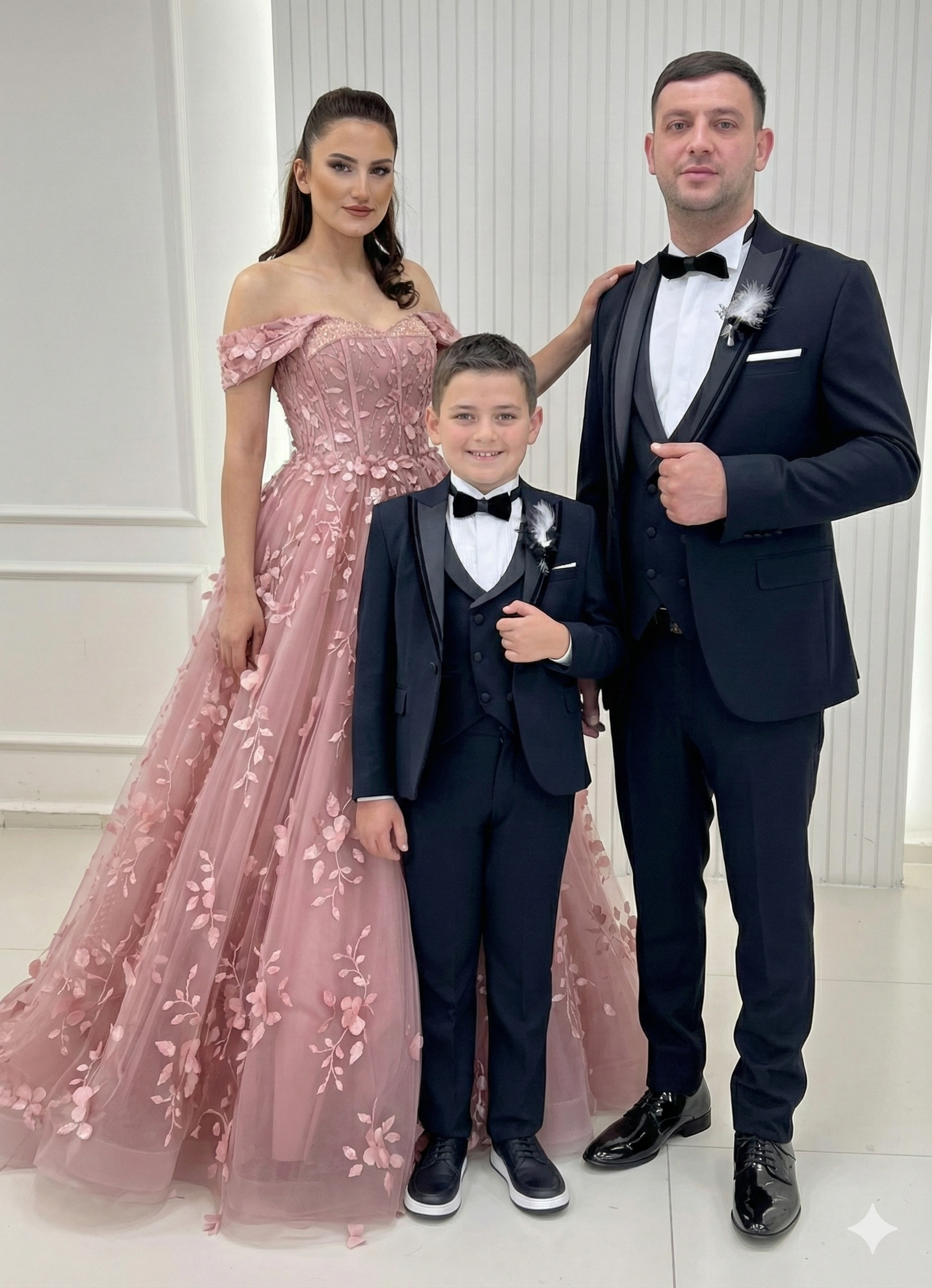 Madonna Yaka Üç Boyutlu Çiçekli Helen Model Abiye  Baba Oğul Damatlık Kombinli Set 248