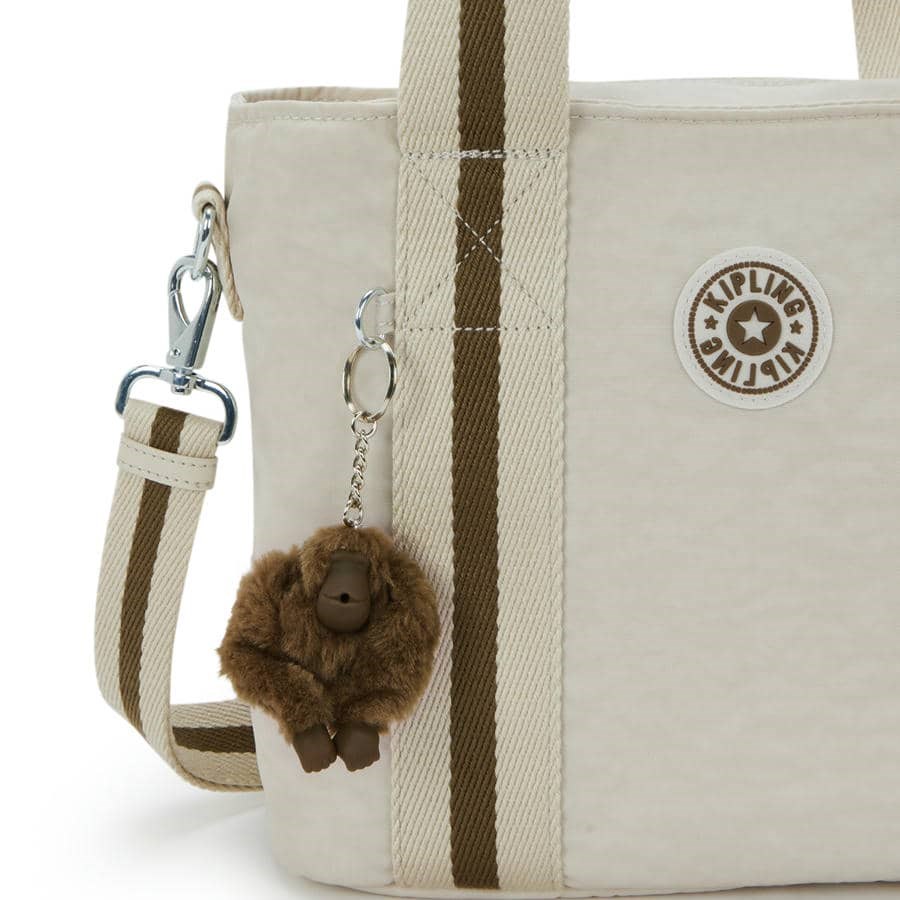 Minta M Up Orta Boy Omuz Çantası