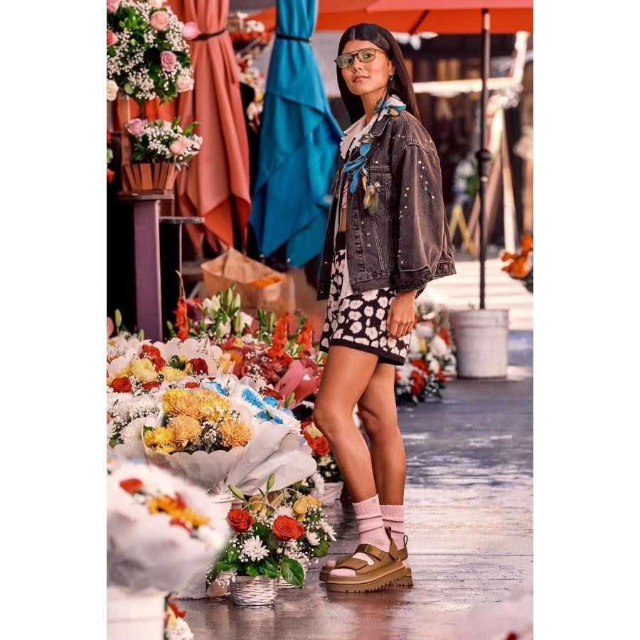 W Goldenglow Ugg Kadın Sandalet