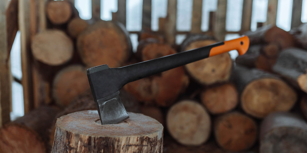 Tomahawk Balta Nedir?