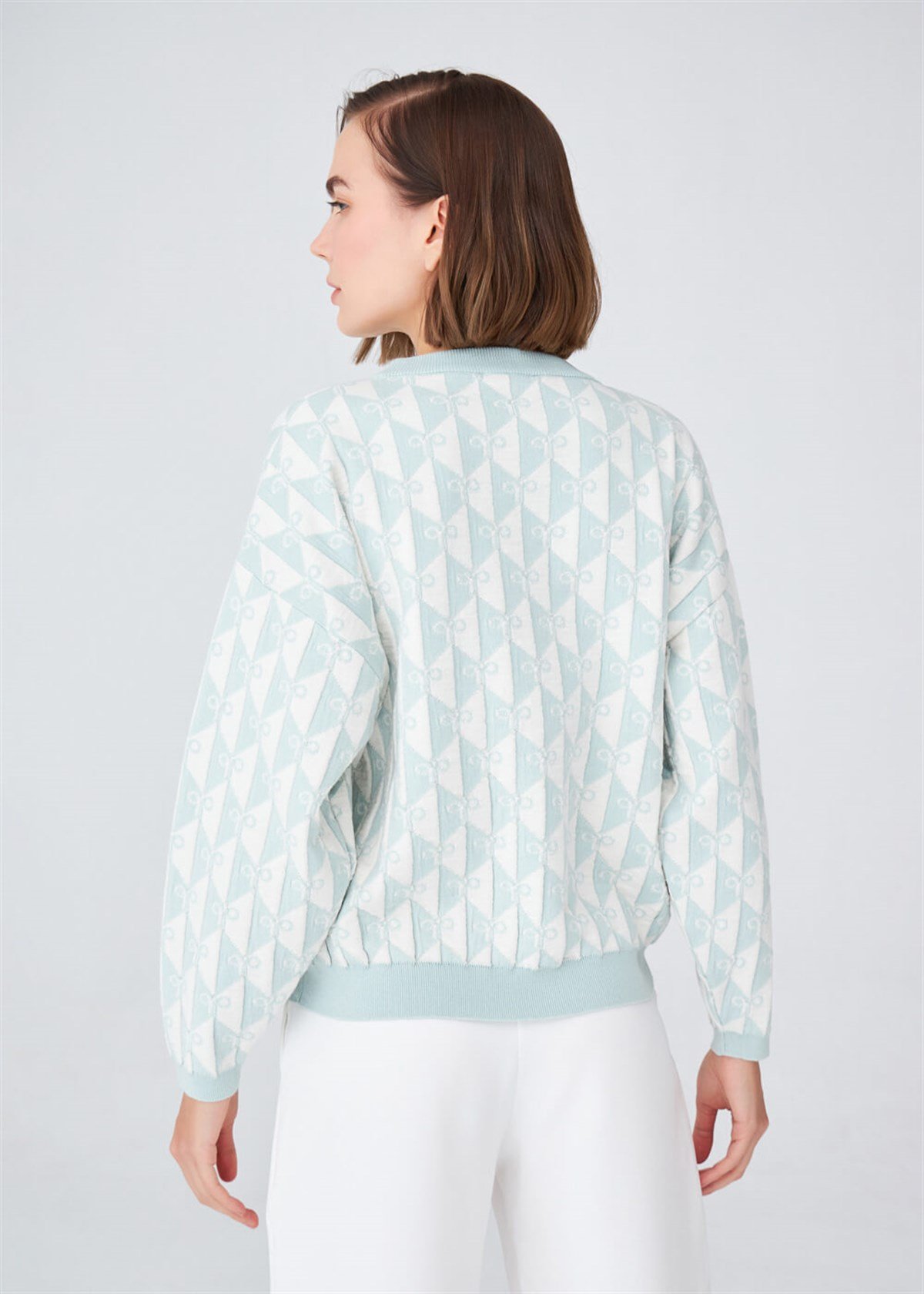 Peraluna locker geschnittener Damen Strickpullover mit Rundhalsausschnitt - Bild 7 von 14