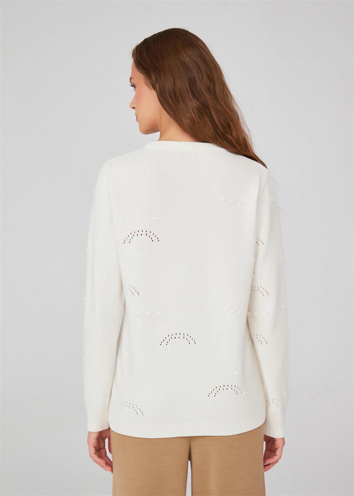 Peraluna geprägter durchbrochener Detail Kaschmirmischung O-Ausschnitt Strickpullover - Bild 7 von 36