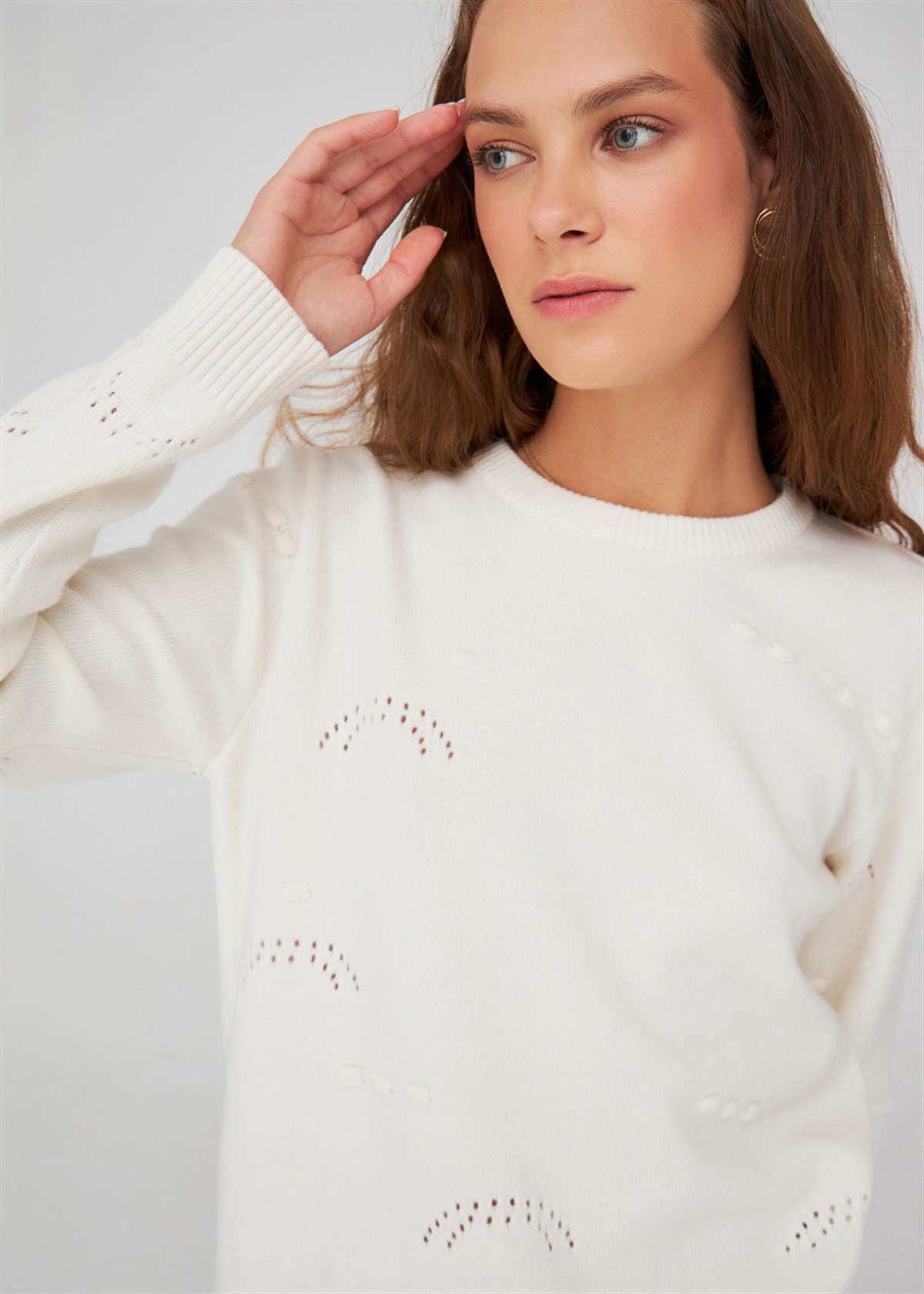 Peraluna geprägter durchbrochener Detail Kaschmirmischung O-Ausschnitt Strickpullover - Bild 4 von 36