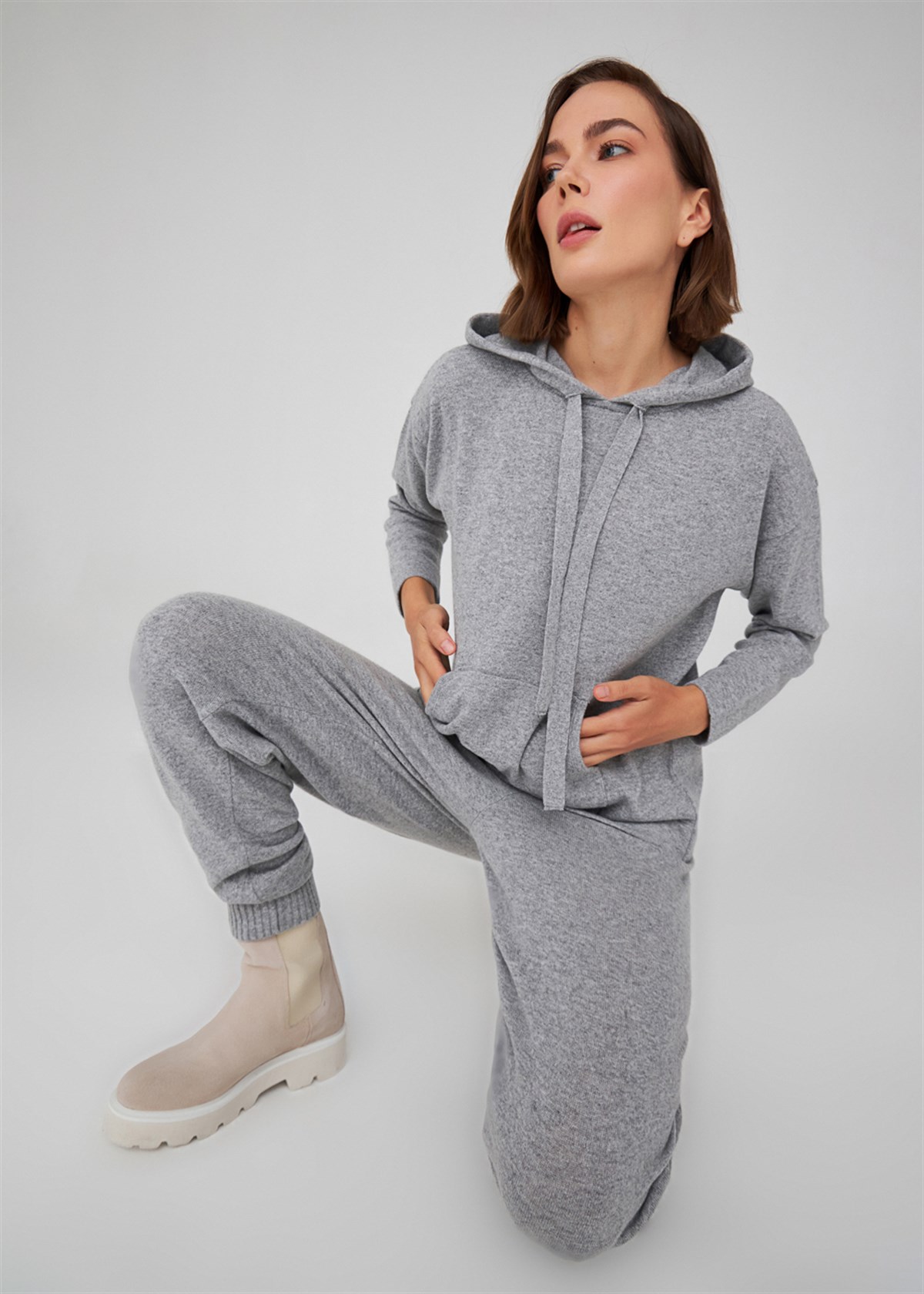 Peraluna Cashmere Blend Hooded Loose Cut Women's Knitwear Sweater - Bild 60 von 66