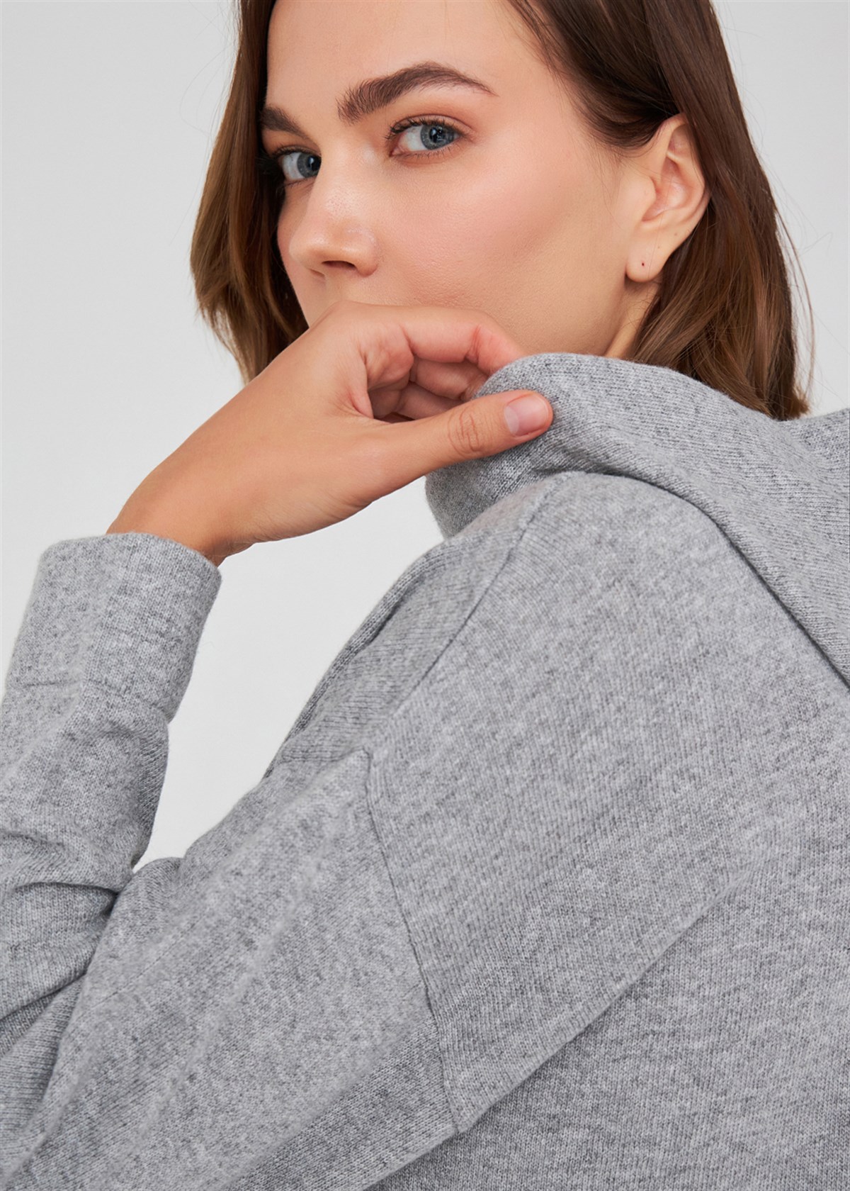 Peraluna Cashmere Blend Hooded Loose Cut Women's Knitwear Sweater - Bild 61 von 66