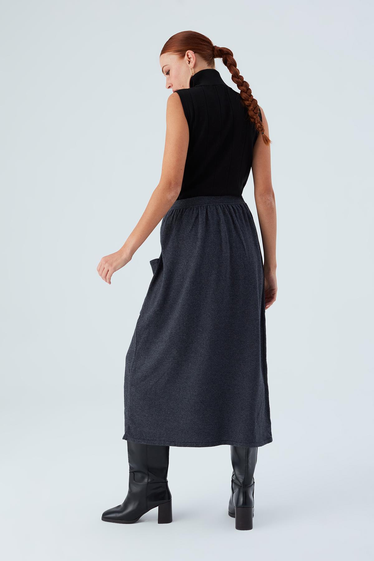 Peraluna Nora Skirt Relaxed Cut, Elastic Waist, Ankle Length Women's Knitwear Sk - Bild 9 von 48