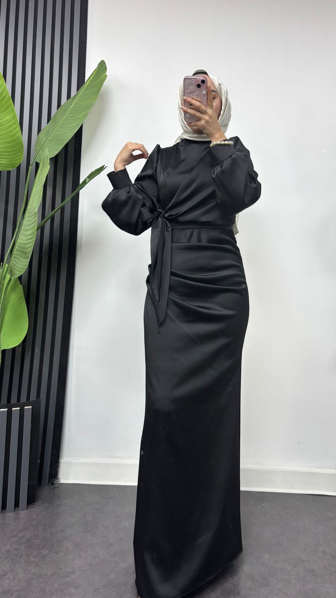 Yandan Bağlama Detaylı Saten Siyah