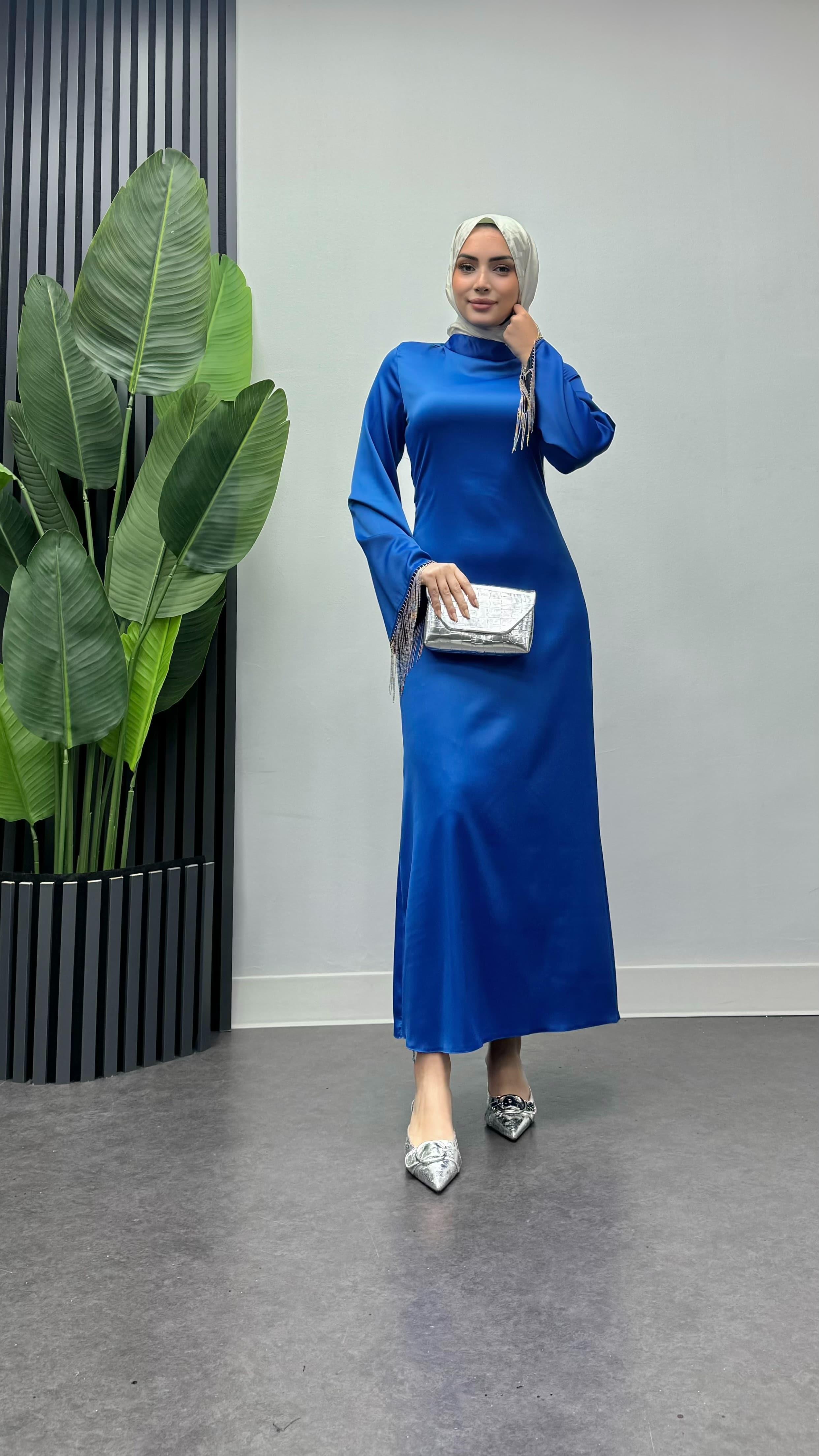 Eslem Abiye Saks Mavisi