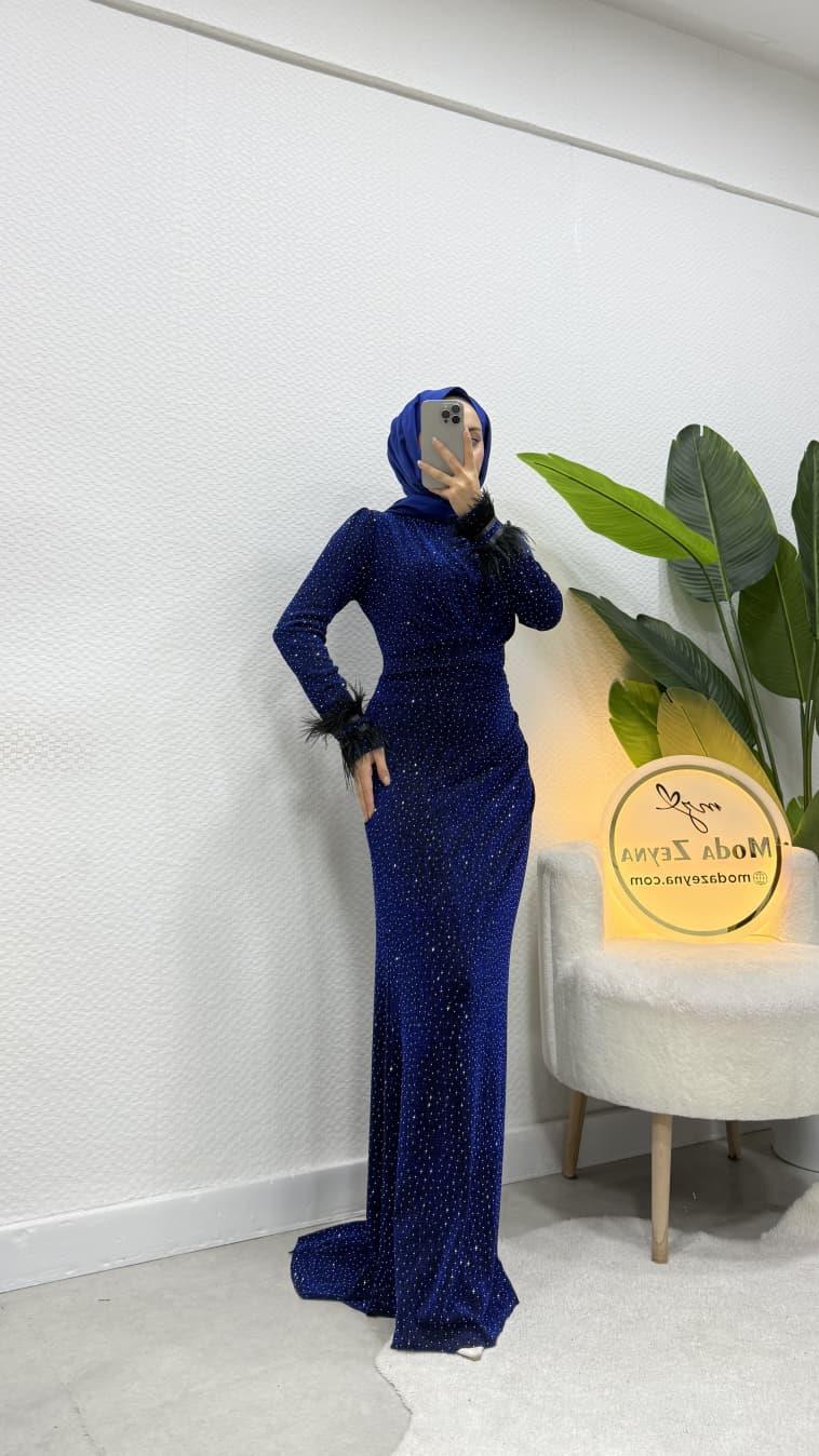 Miranda Abiye Lacivert