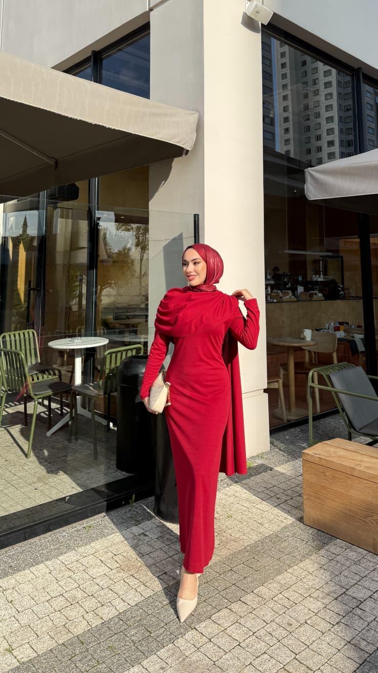 Pelerinli Scuba Elbise Bordo