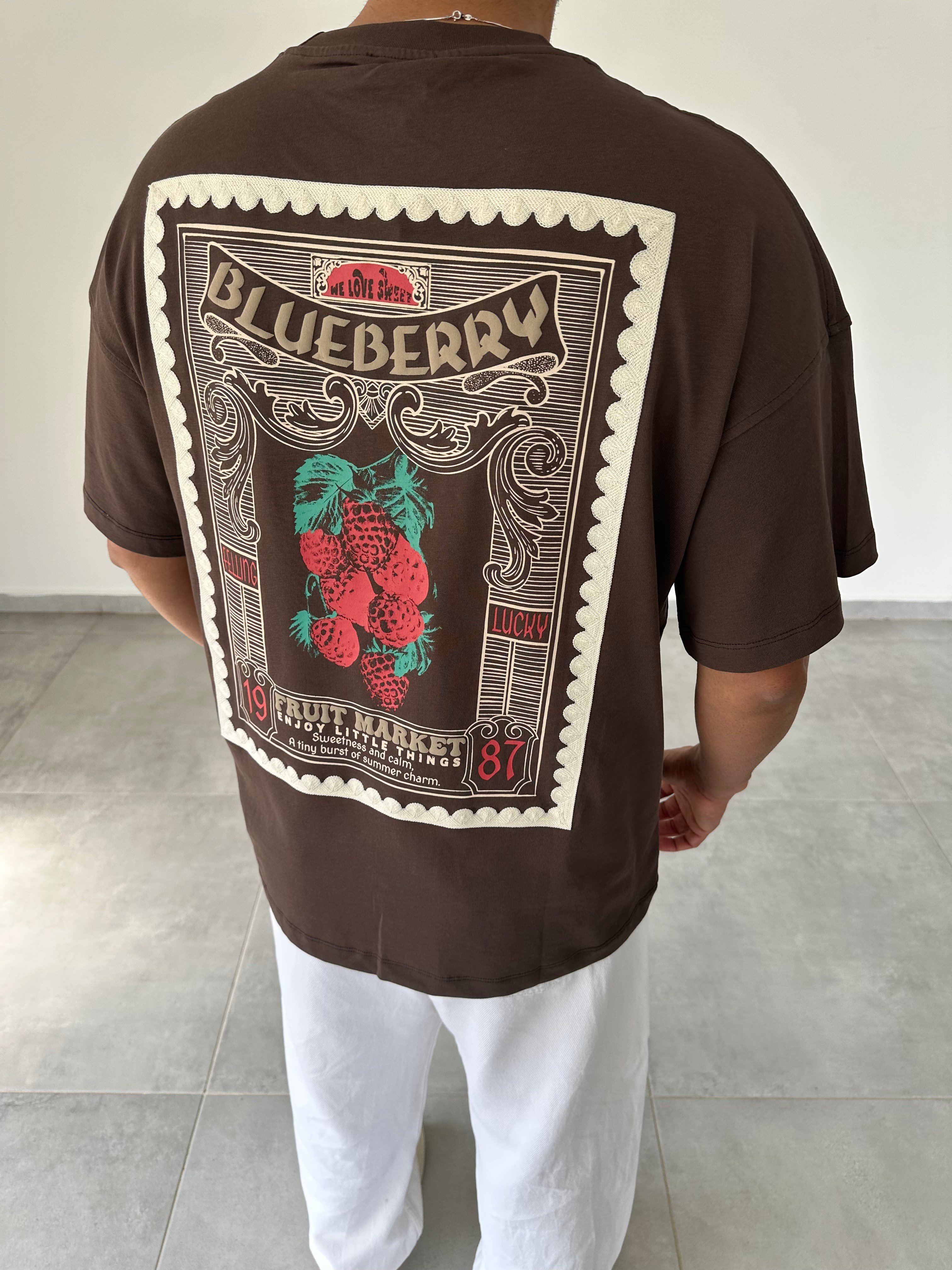 Kahve Renk Blueberry Nakış Ve Baskı Detaylı Oversize T-Shirt