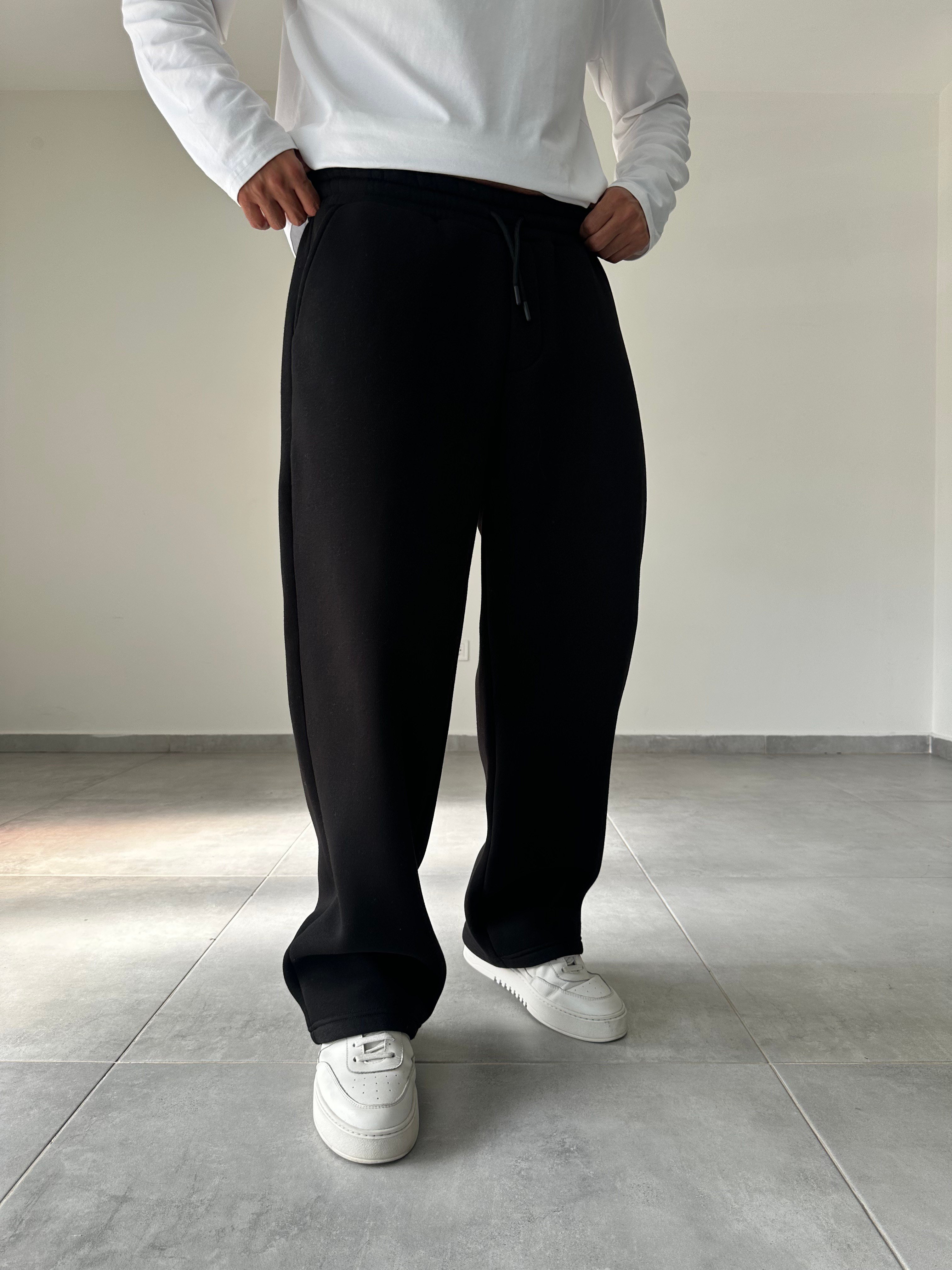 Siyah Renk Rahat Kesim Basic Baggy Eşofman