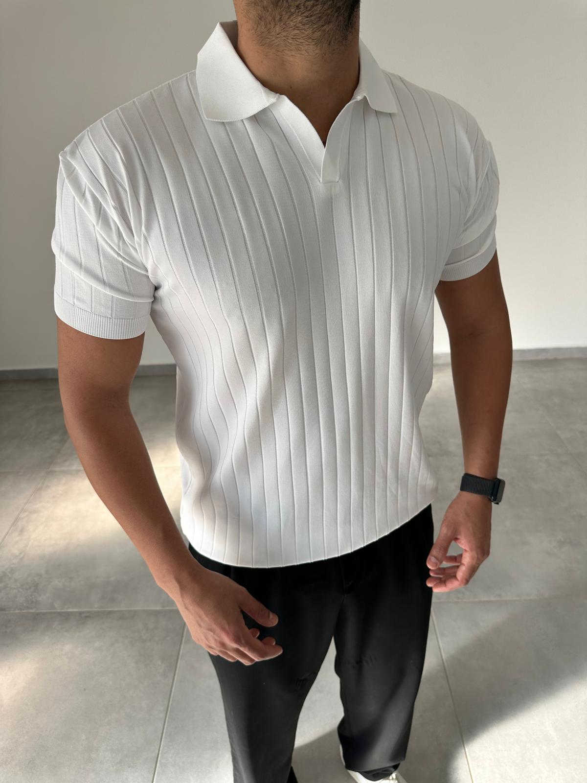 Beyaz Renk Şerit Detaylı Polo Yaka T-Shirt