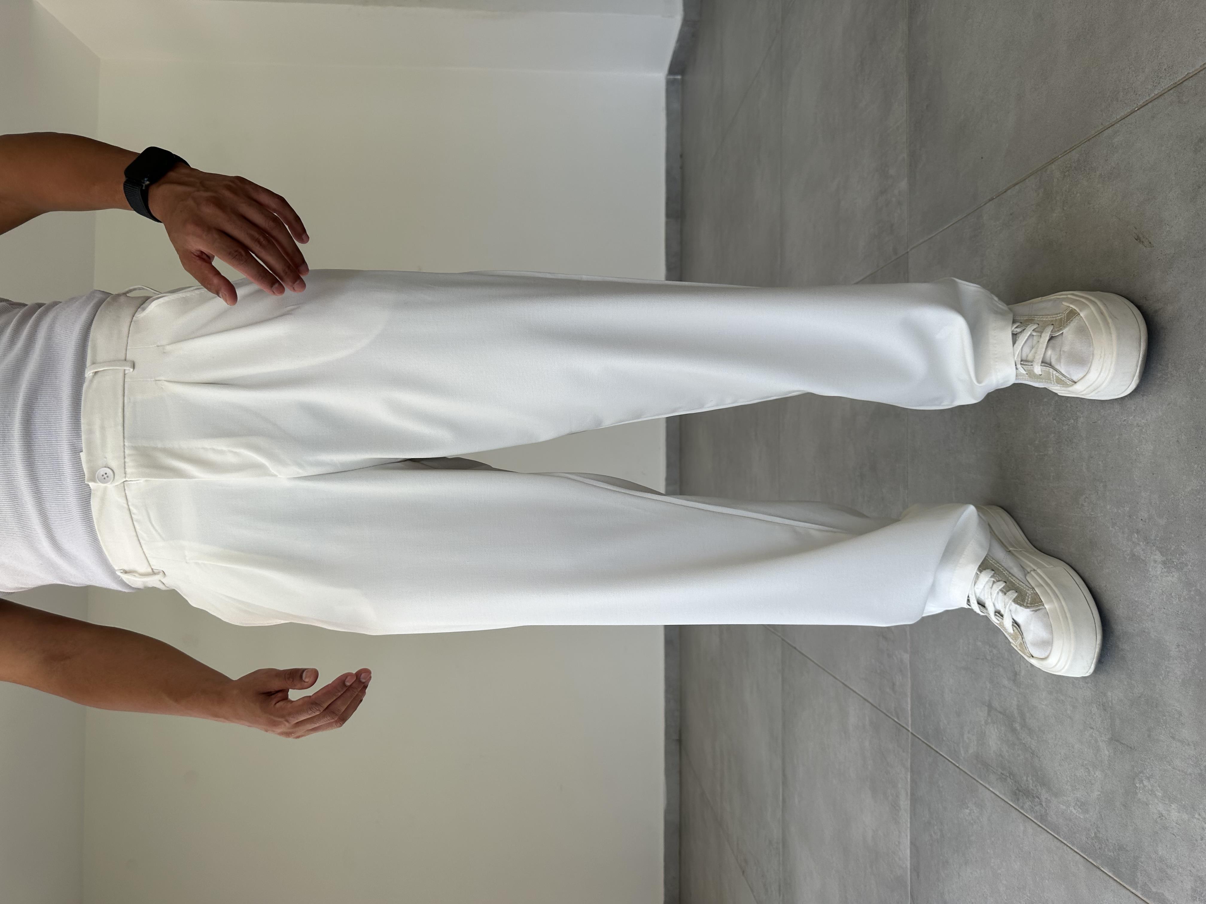 Beyaz Renk Basic Baggy Kumaş Pantolon