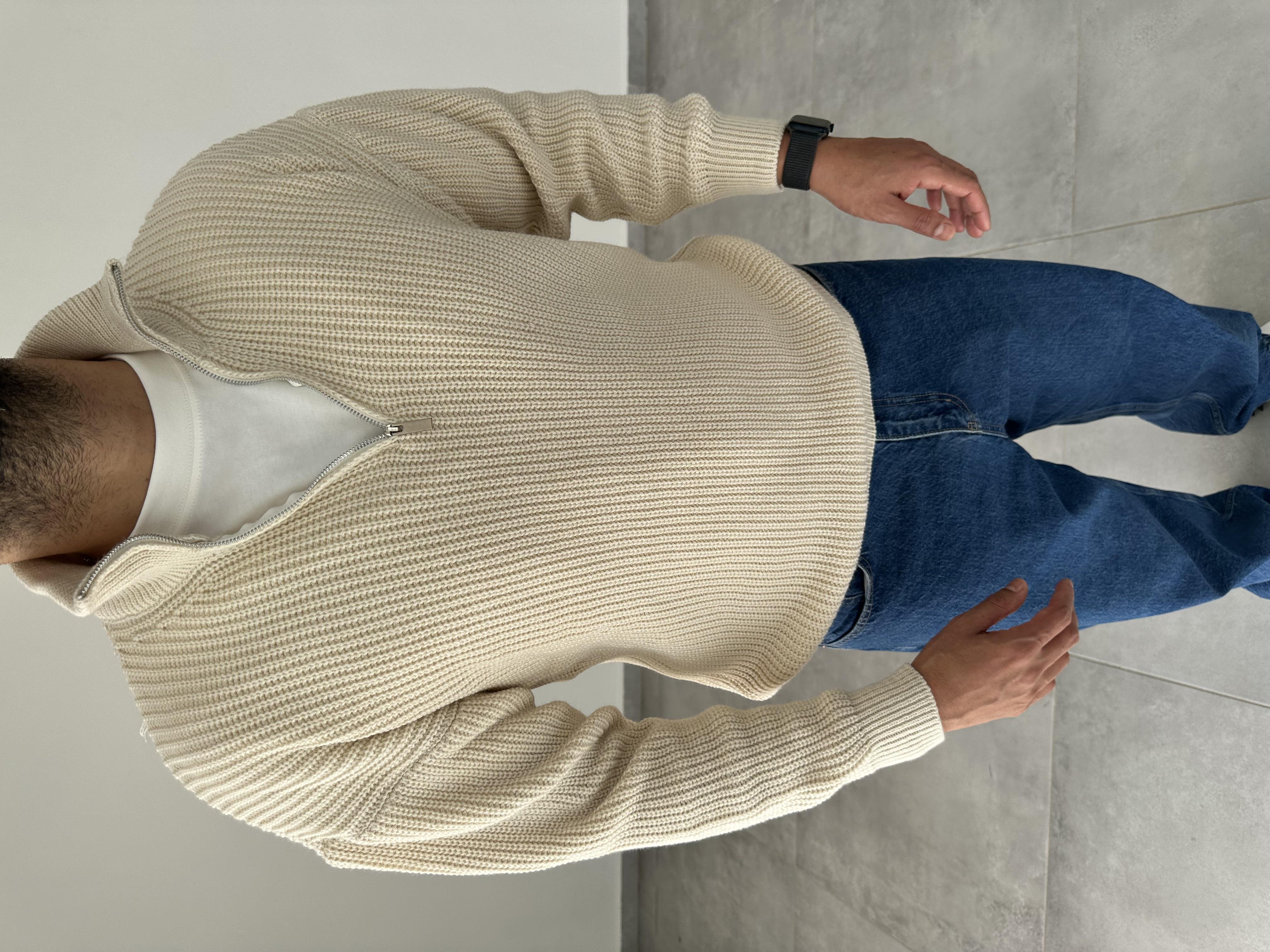 Ekru Renk Yarım Fermarlı Oversize Örme Triko Kazak