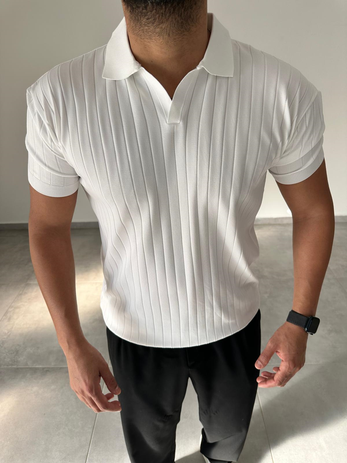 Beyaz Renk Şerit Detaylı Polo Yaka T-Shirt