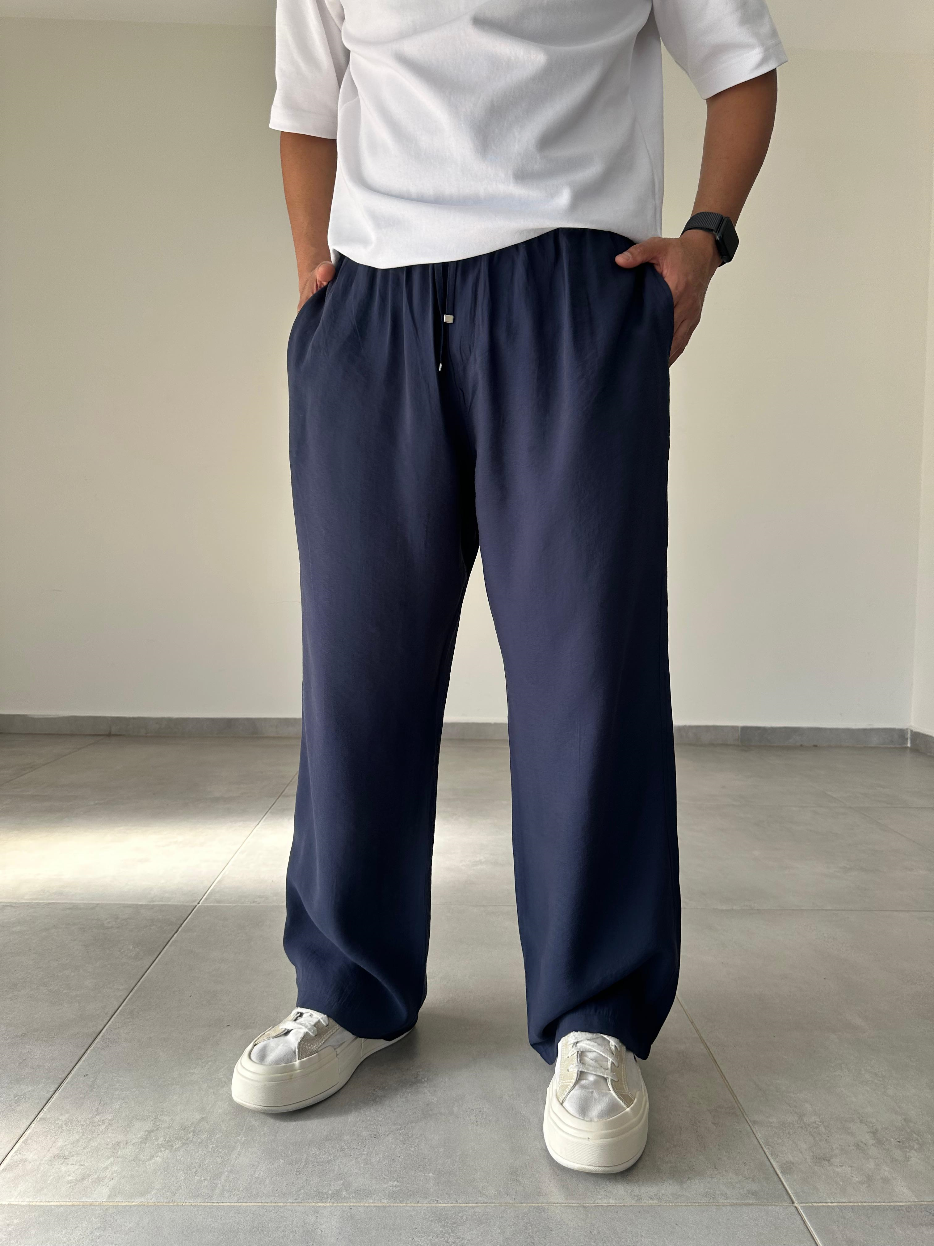 Tensel Kumaş Lacivert Renk Rahat Kesim İnce Baggy Pantolon