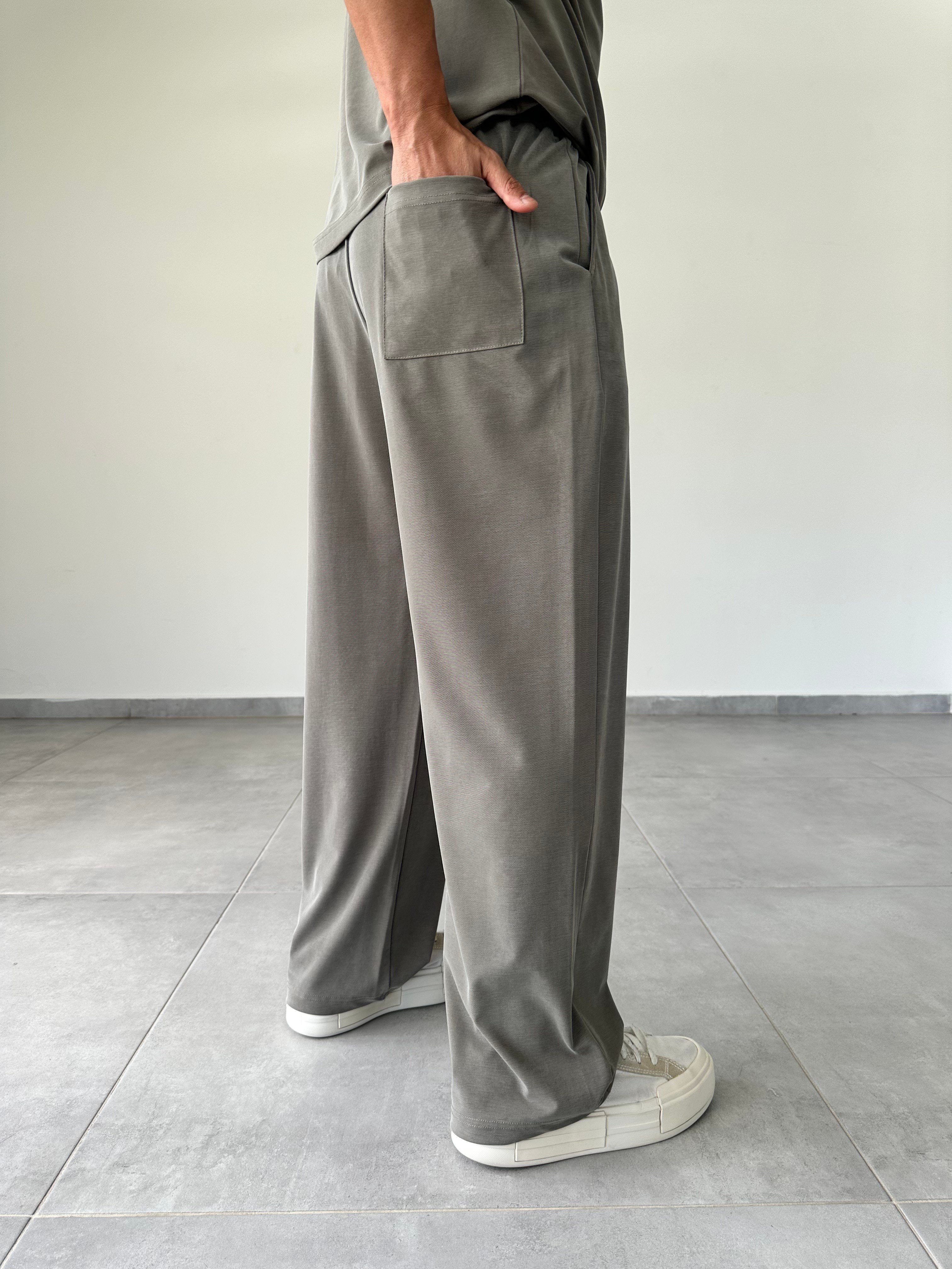 Haki Yeşil Renk  Rahat Kesim Kupra Kumaş Baggy Pantolon