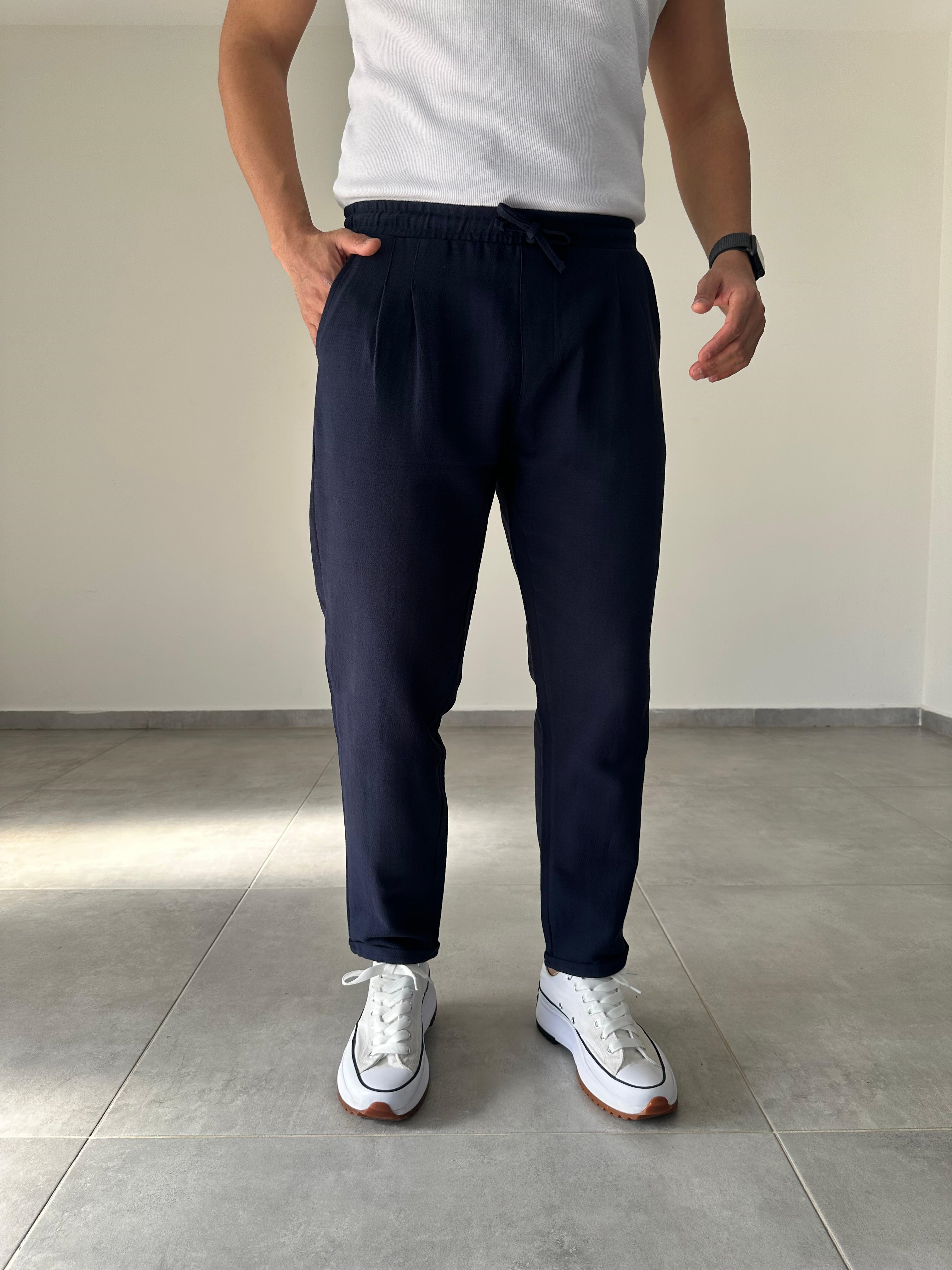 Lacivert Renk Ön Kısmı Pile Detaylı Double Paça Keten Pantolon