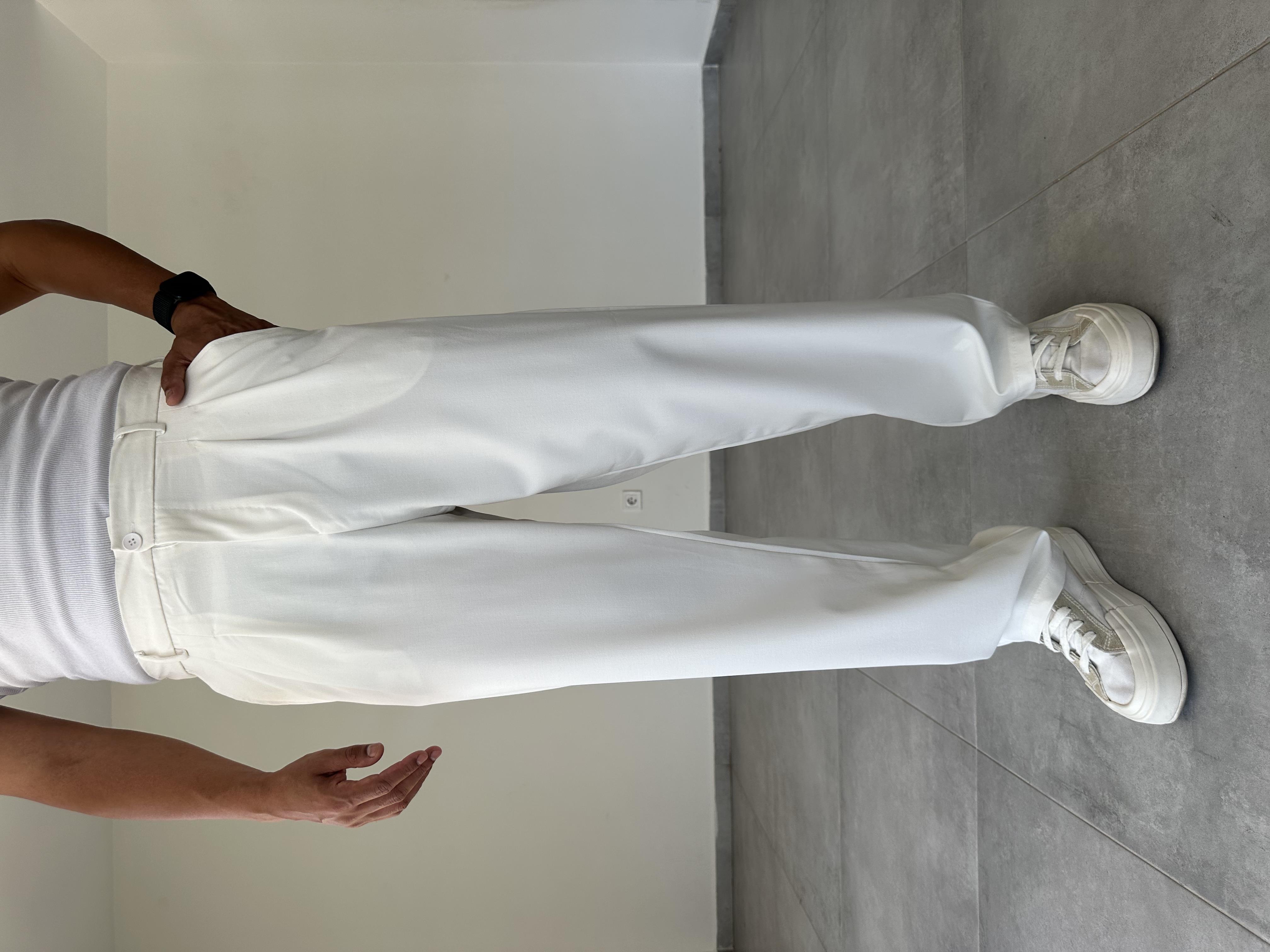 Beyaz Renk Basic Baggy Kumaş Pantolon