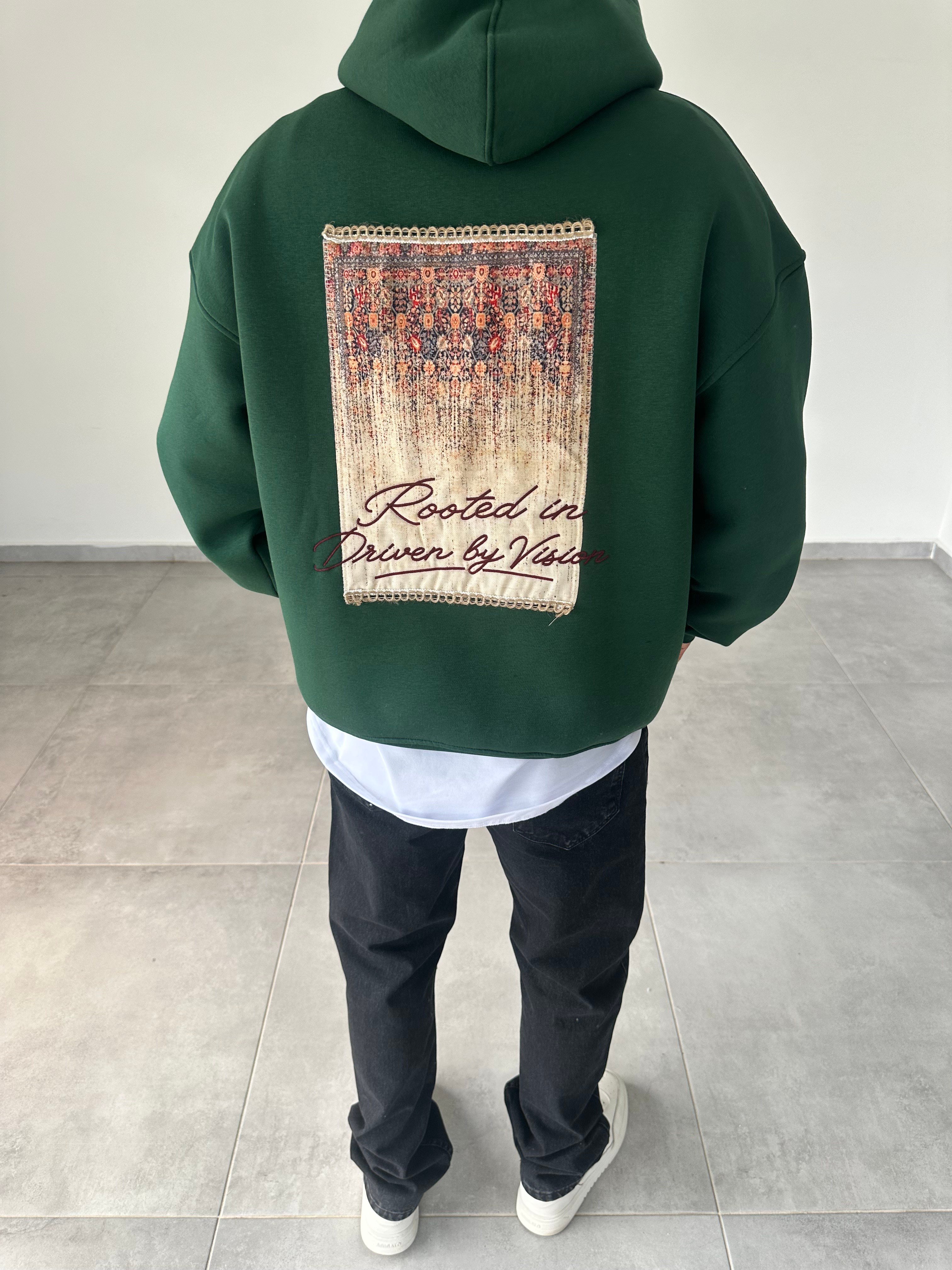 Pantch Ve Baskı Detaylı Yeşil Renk Premium Kapüşonlu Sweatshirt