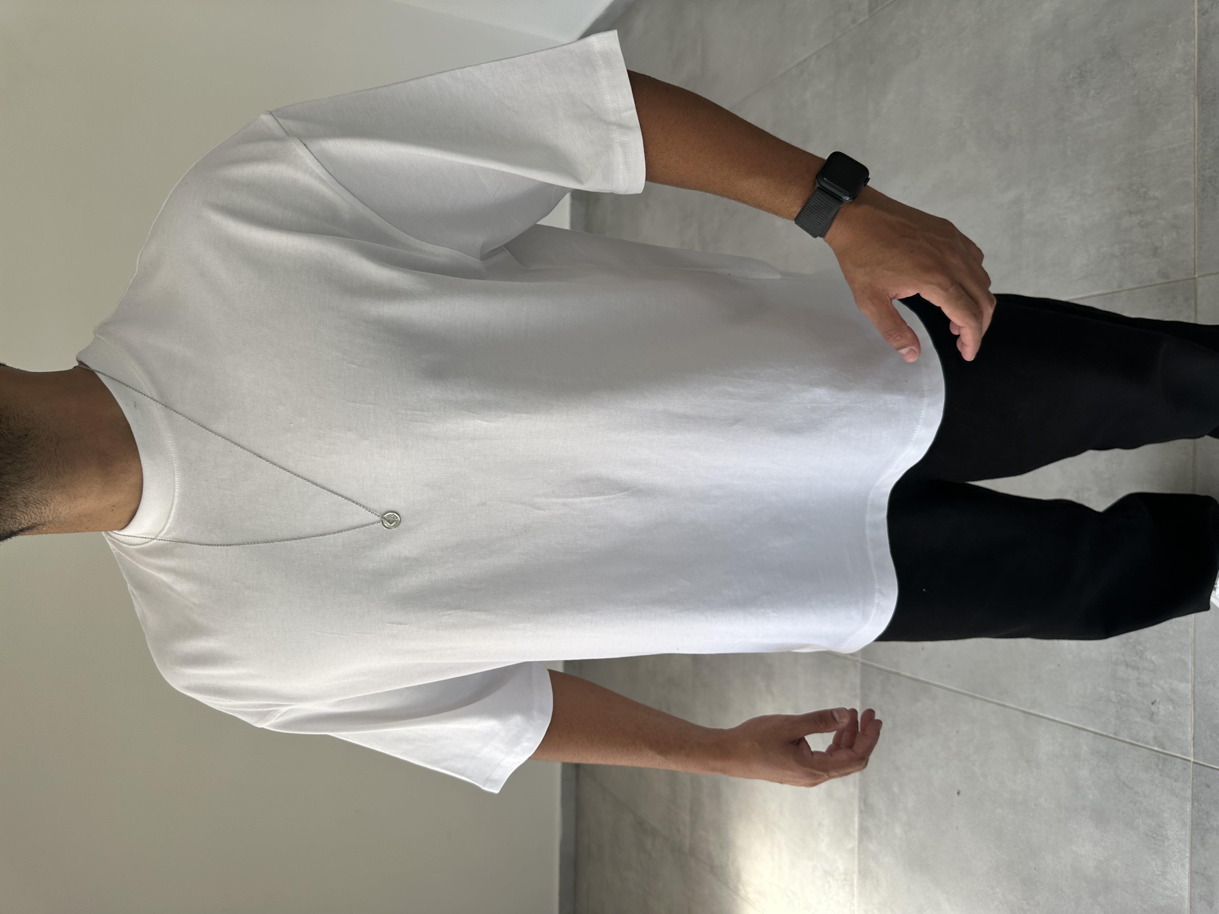 Beyaz Renk Yıkamalı Oversize T-Shirt