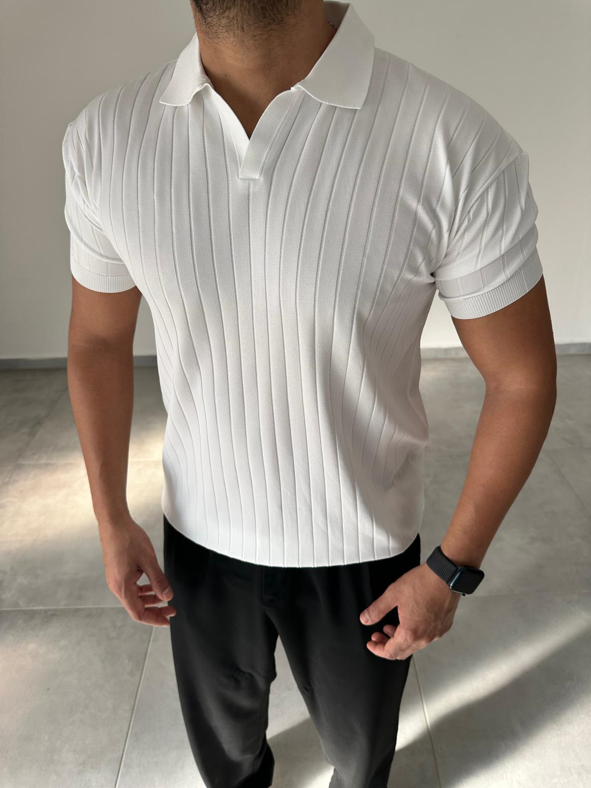 Beyaz Renk Şerit Detaylı Polo Yaka T-Shirt