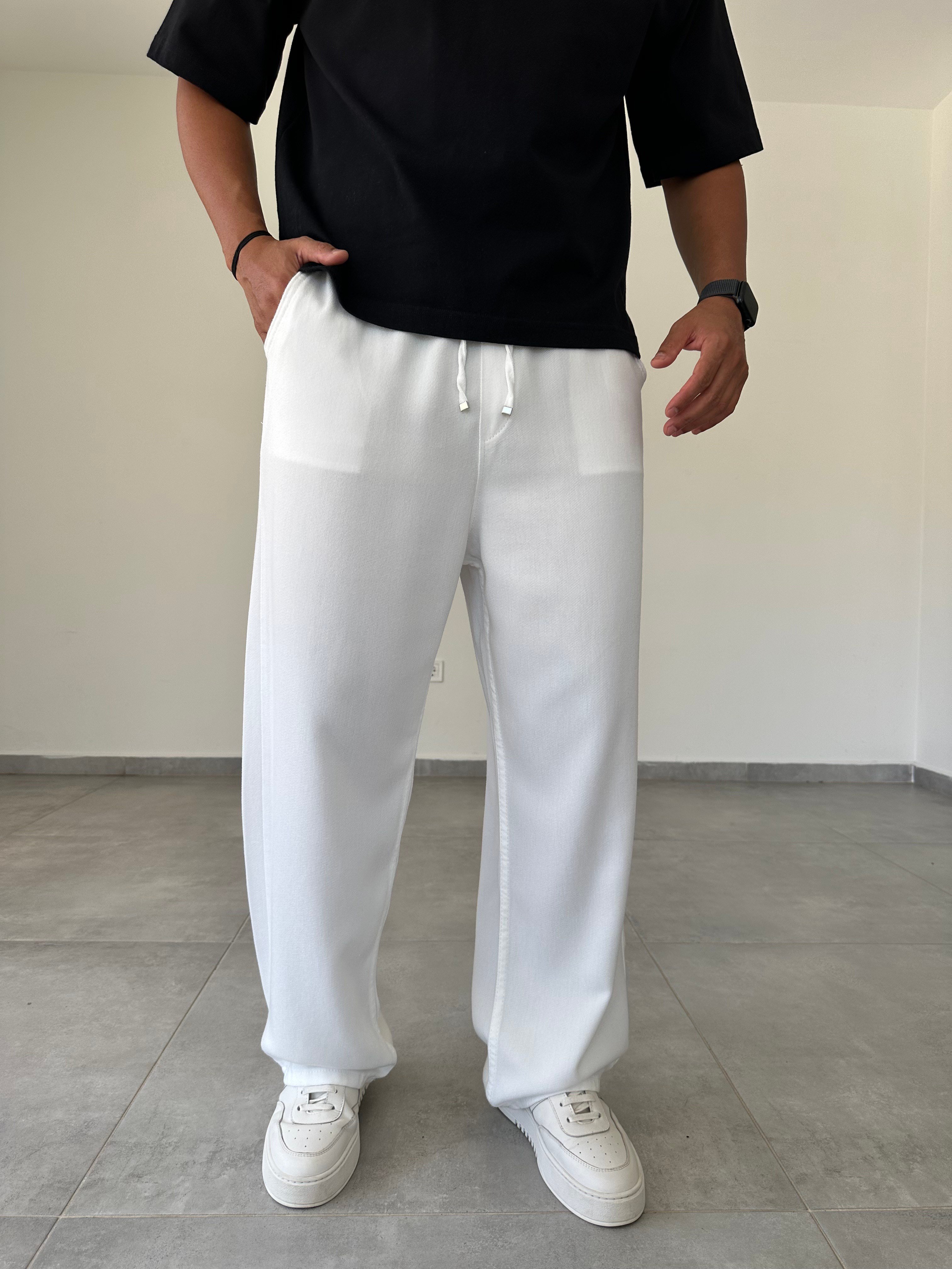 Beyaz Renk Rahat Kesim Gabardin Baggy Pantolon