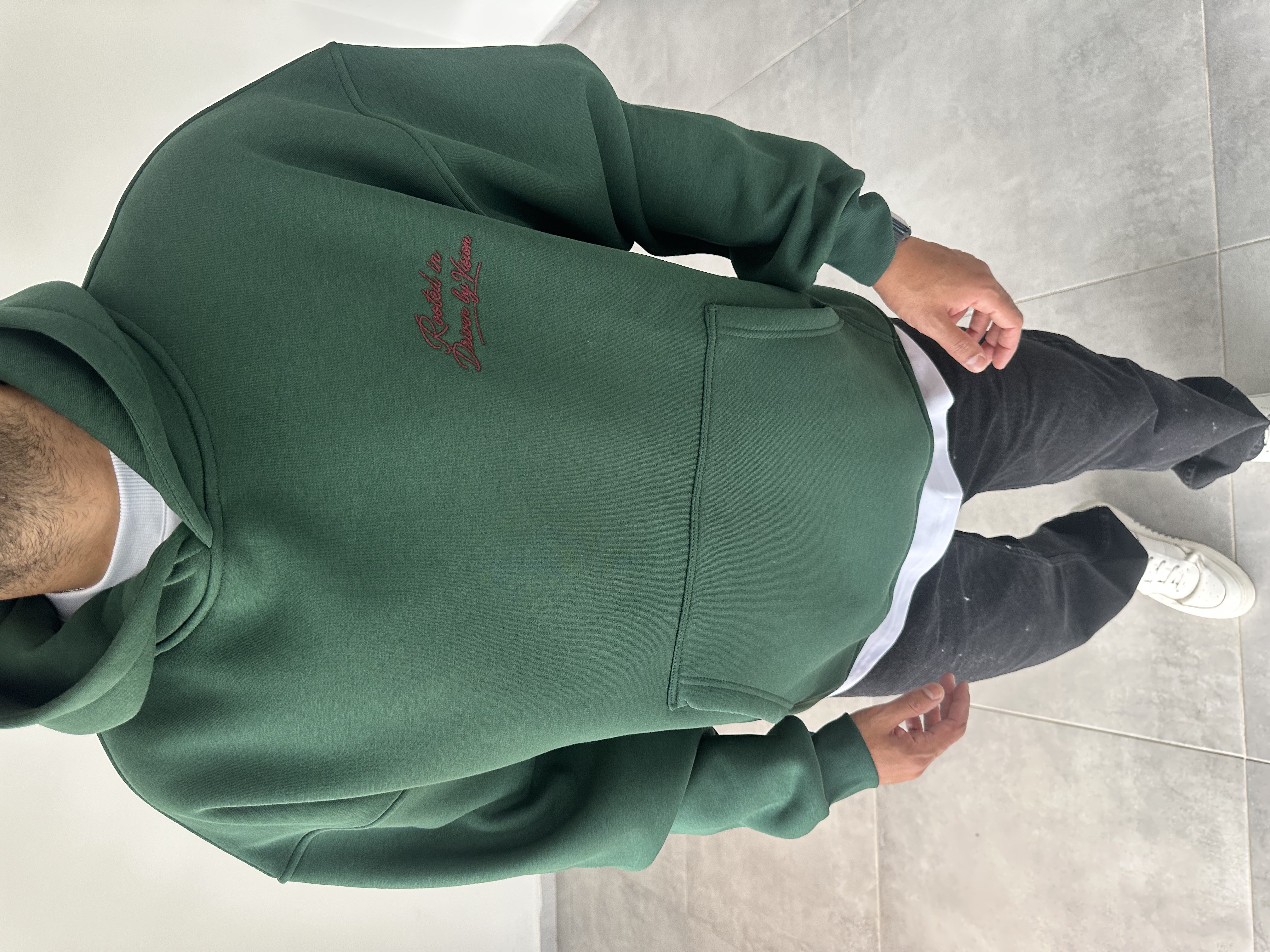 Pantch Ve Baskı Detaylı Yeşil Renk Premium Kapüşonlu Sweatshirt
