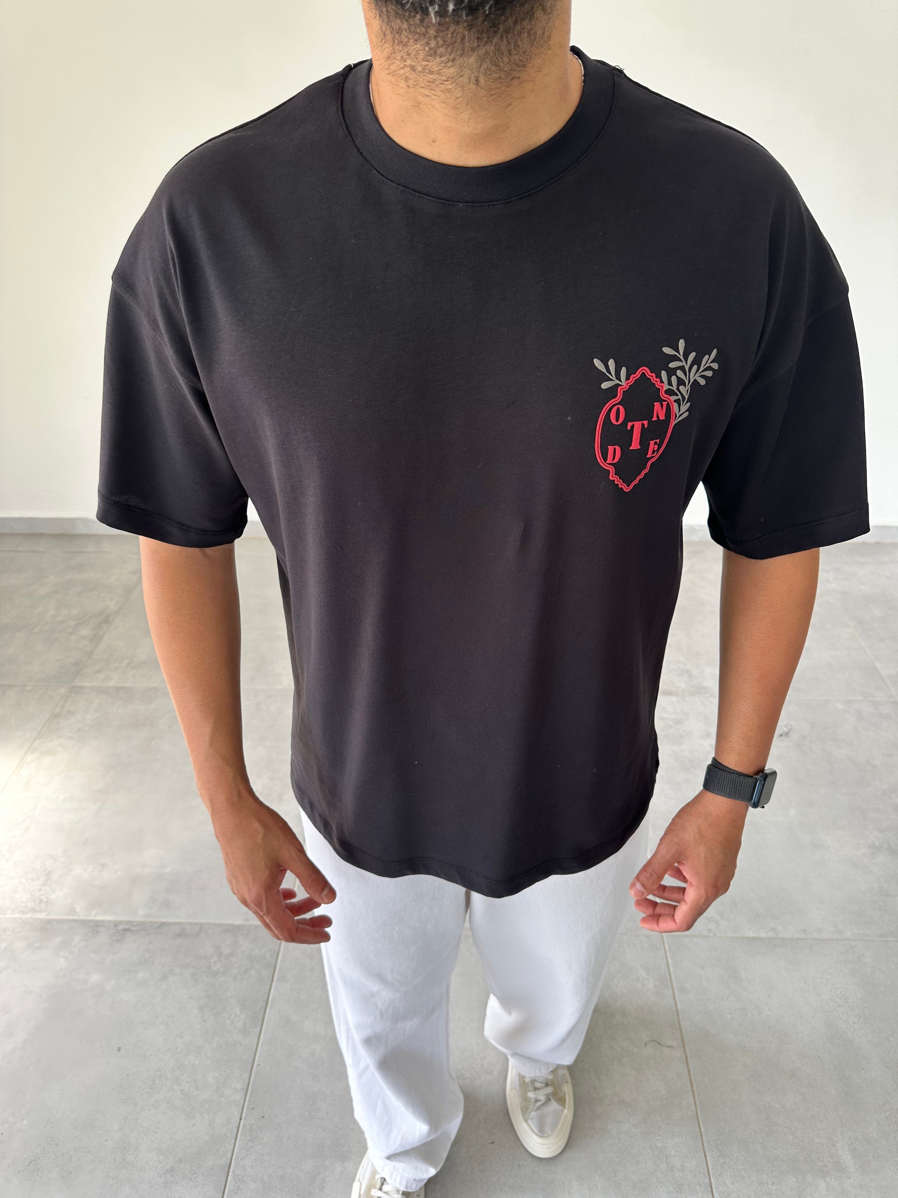 Siyah Renk Nakış Ve Örme Harf Detaylı Oversize T-Shirt
