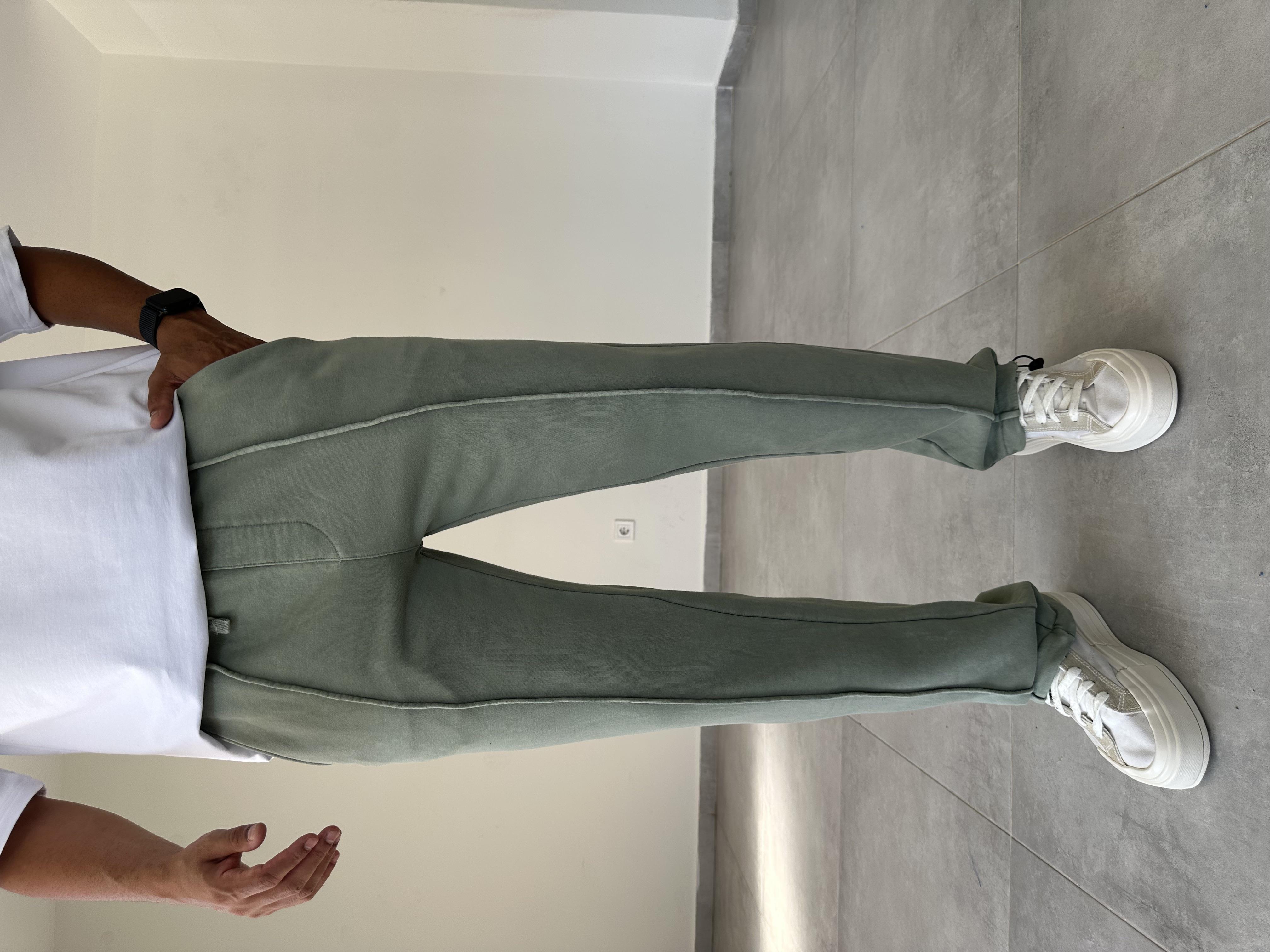 Ön Kısmı Çıma Detaylı Yeşil Renk Yıkamalı Kumaş Paça Kısmı Stoperli Baggy Eşofman