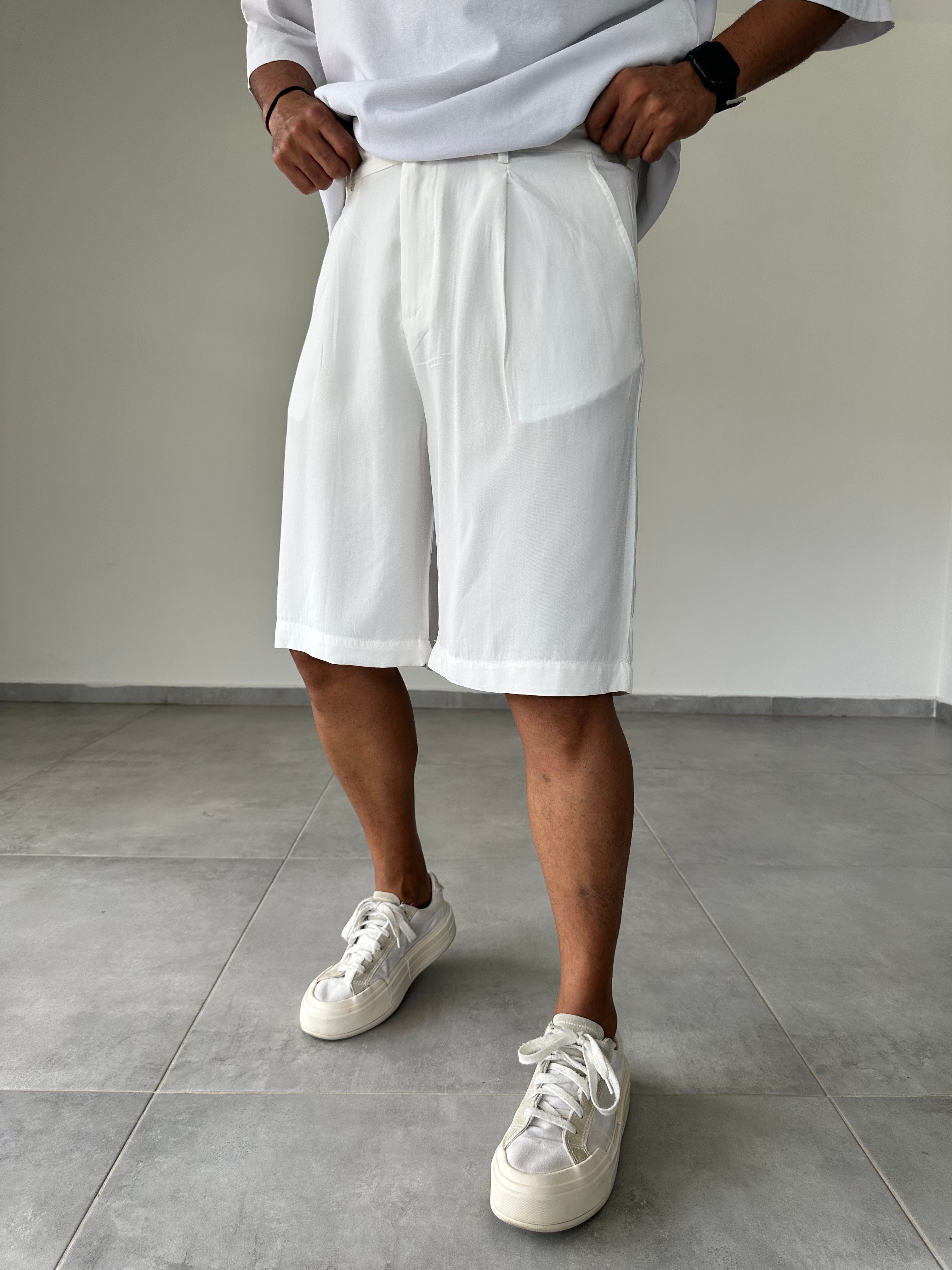Yıkamalı Modal Kumaş Bol Kesim Beyaz Renk Şort