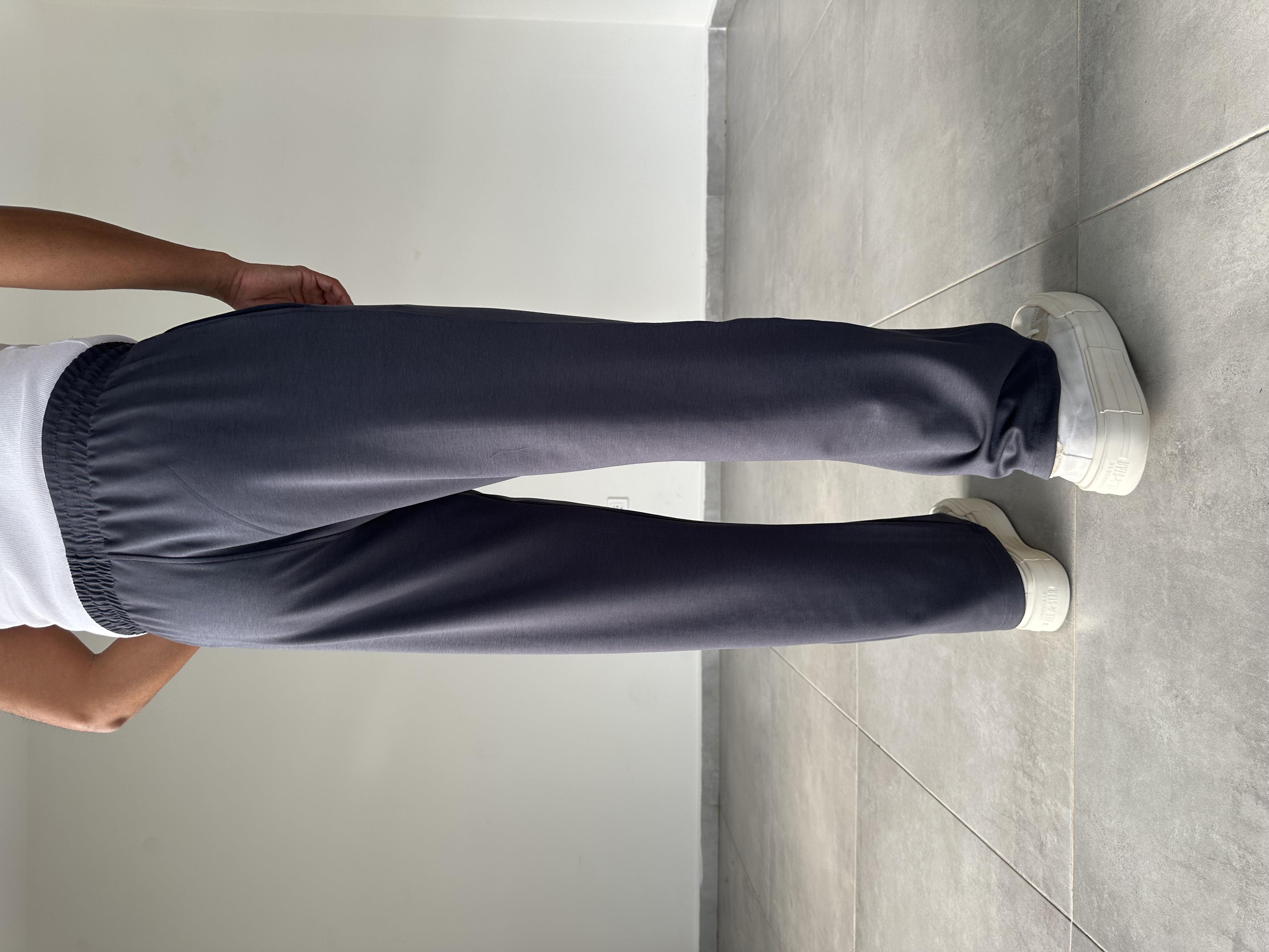 Antrasit Renk Modal Kumaş Ön Kısmı Çımalı Basic Baggy Pantolon