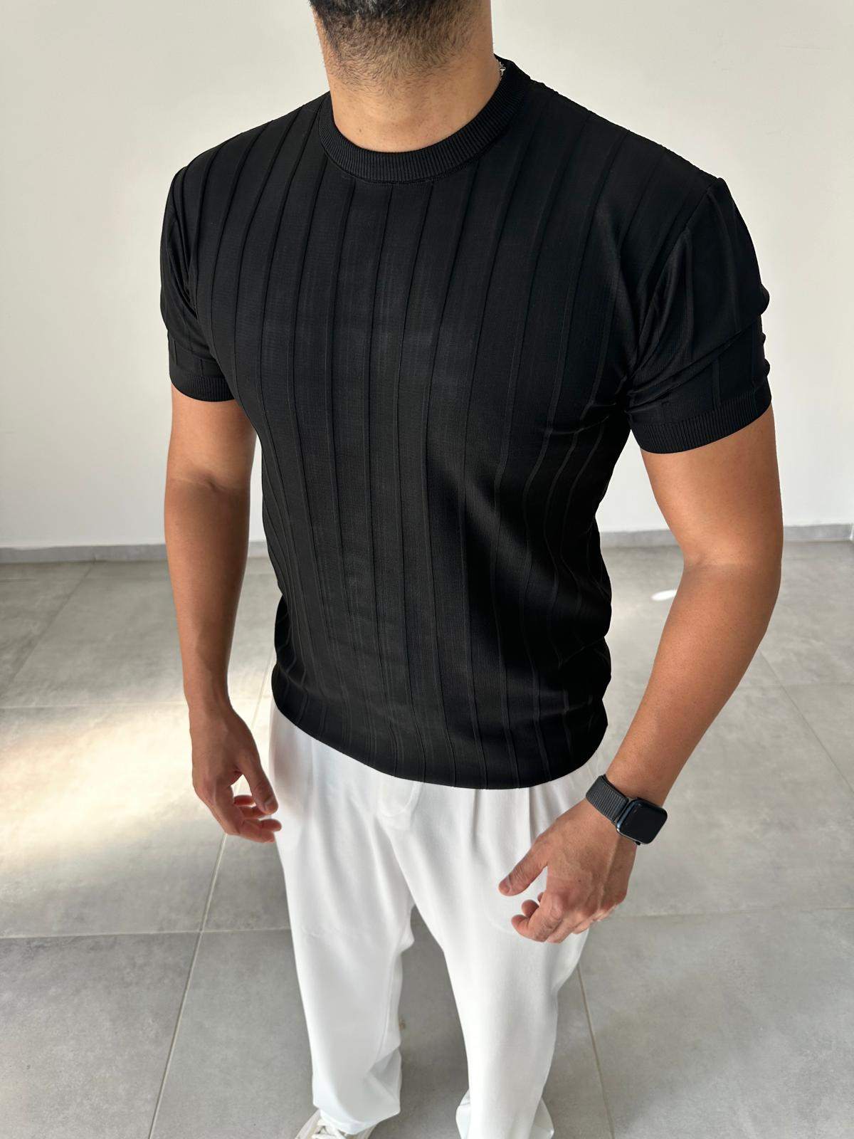 Şerit Detaylı Siyah Renk Basic T-Shirt