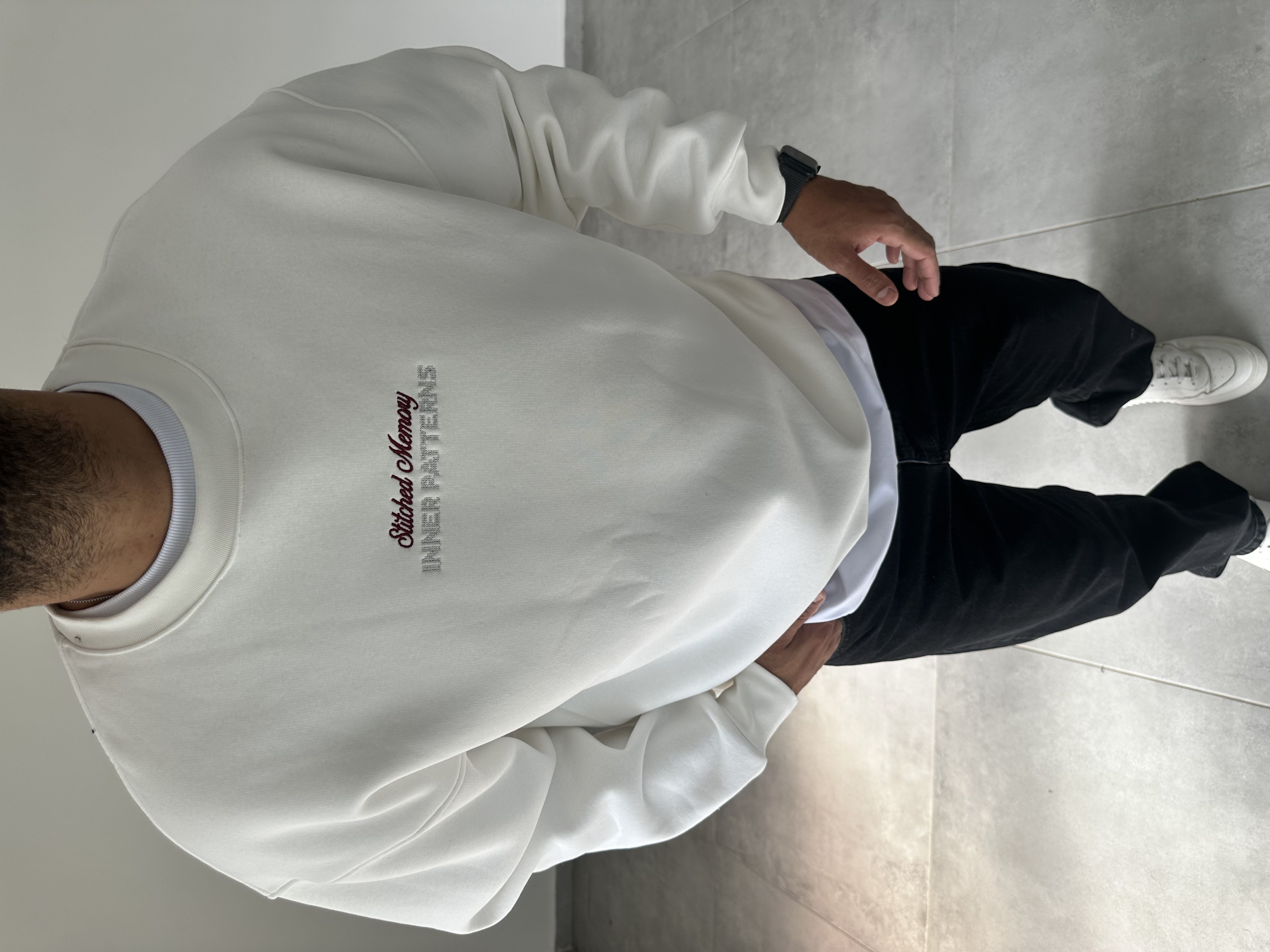 Ekru Renk Stitched Memory Nakış Detaylı Sweatshirt