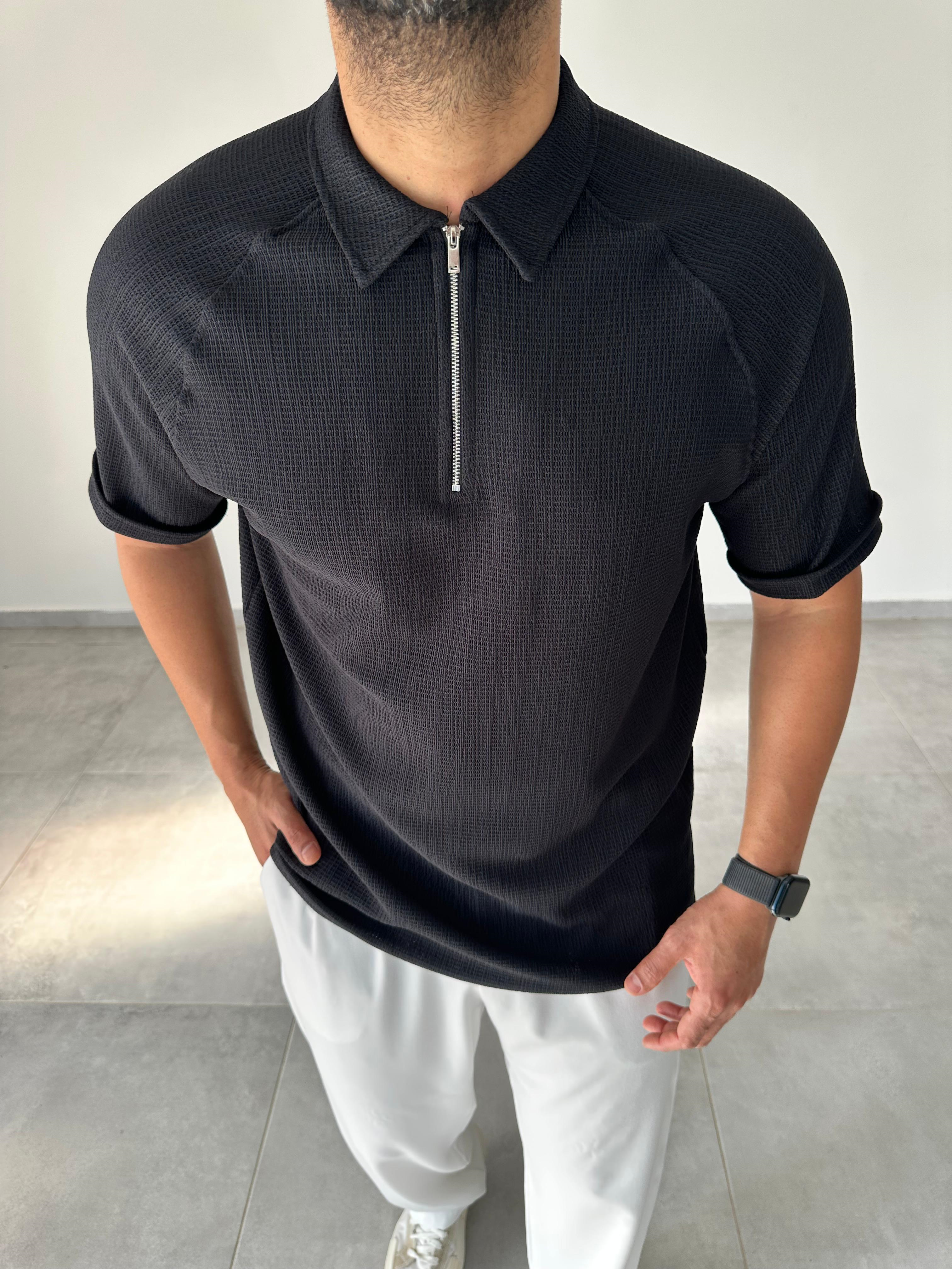 Siyah Renk Fermuarlı Polo Yaka T-Shirt