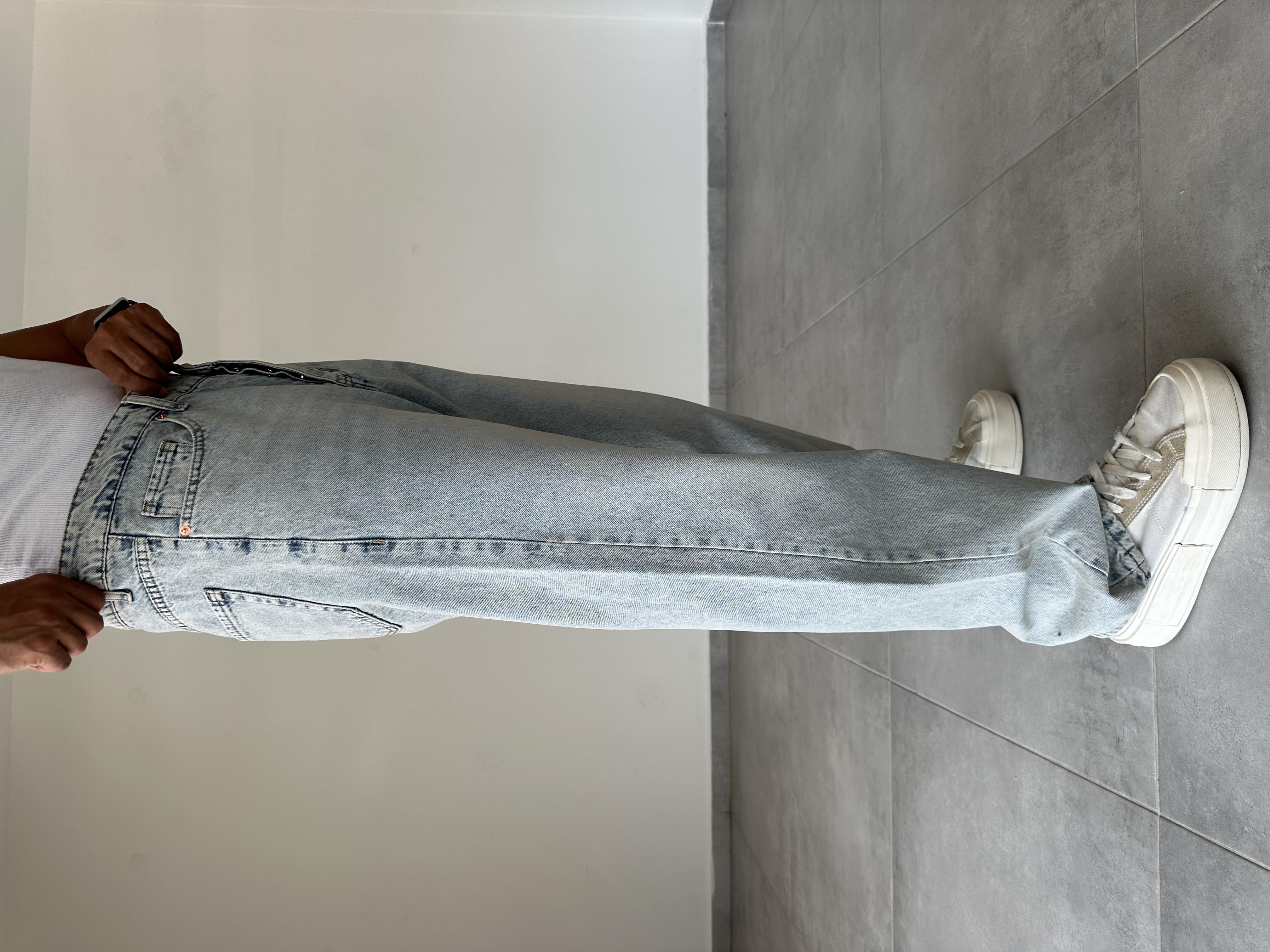 Kar Yıkama Detaylı Baggy Kesim Kot Pantolon