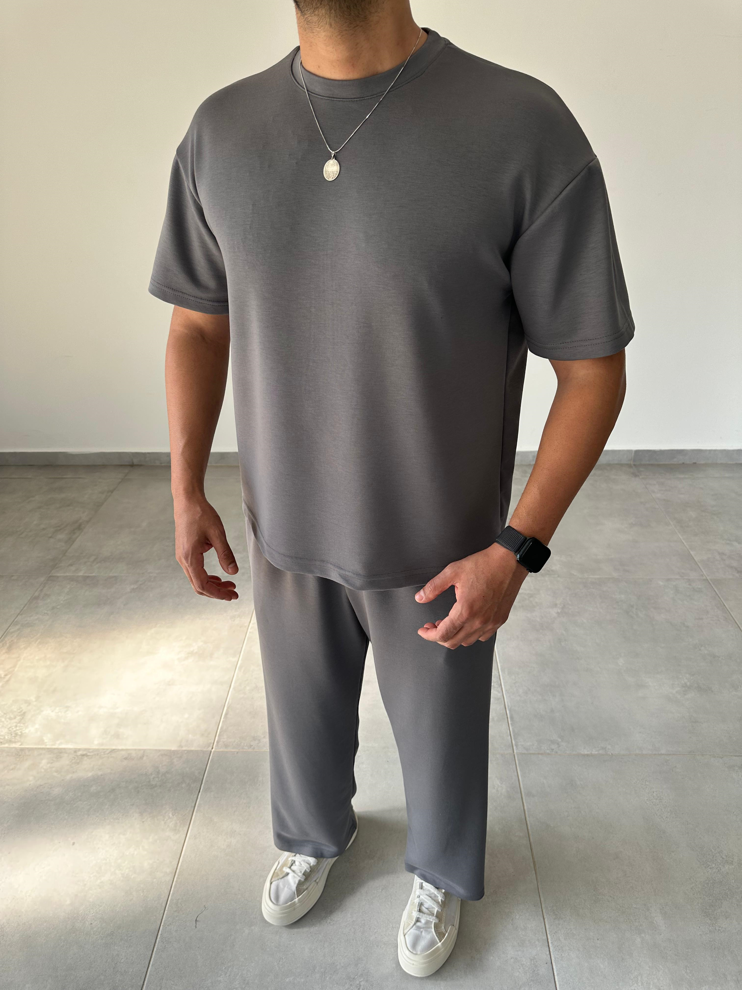 Modal Kumaş Antrasit Renk Rahat Kesim T-Shirt