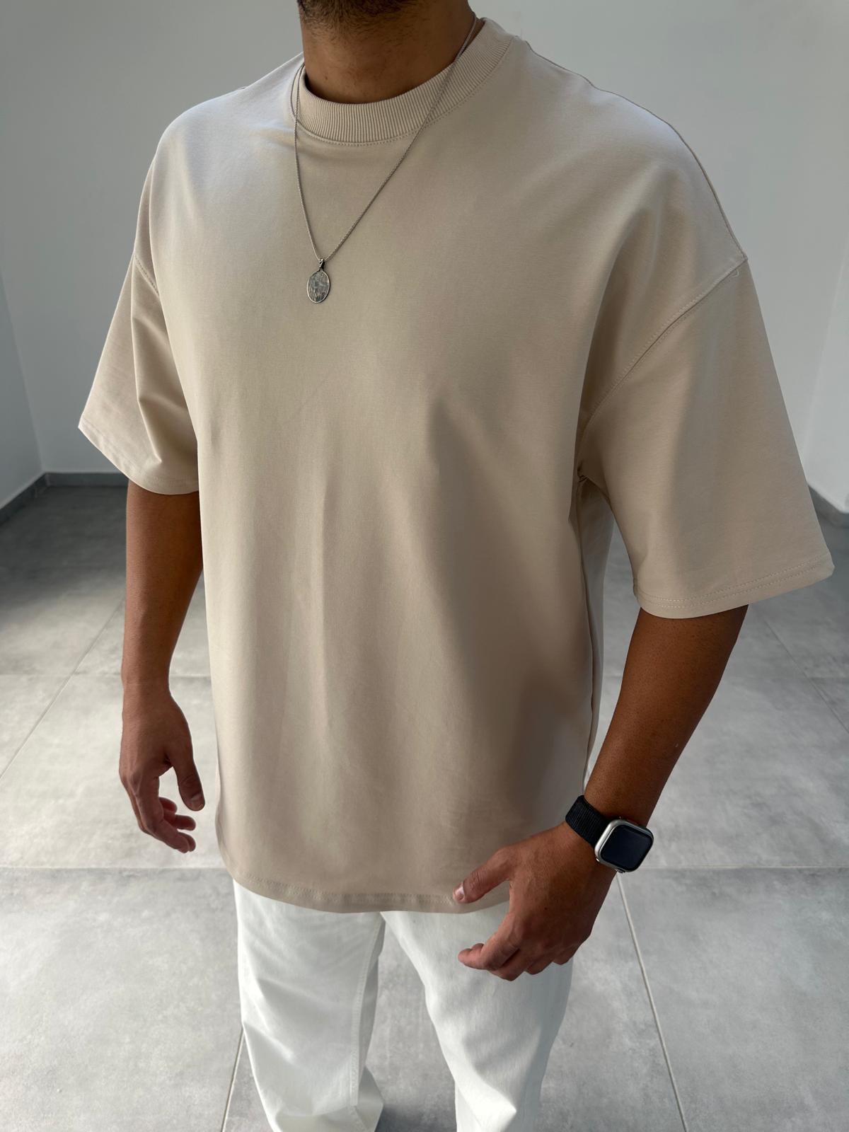 Bej Renk Bisiklet Yaka Oversize T-Shirt