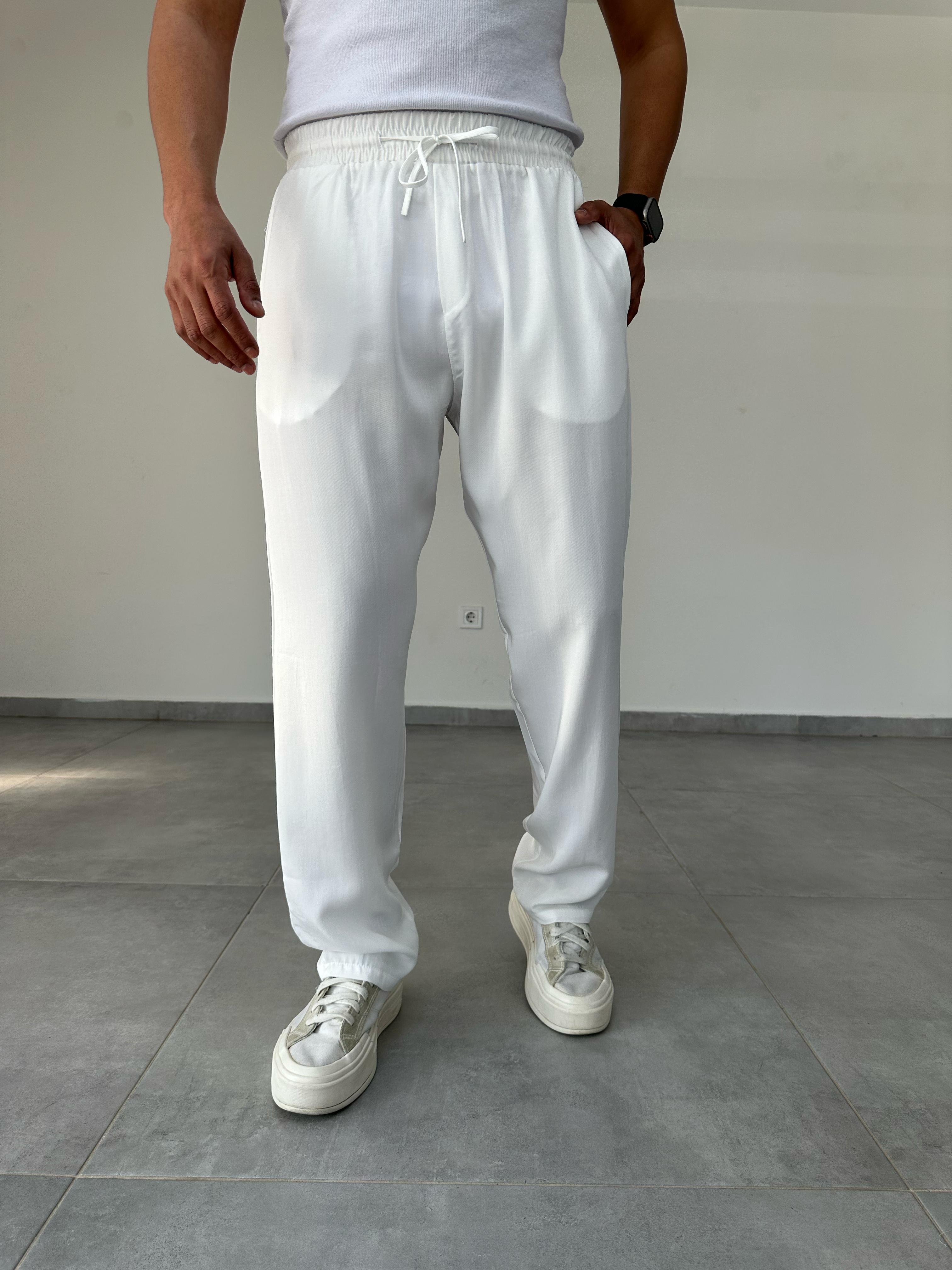 Beyaz Renk Tensel Kumaş Basic Baggy Pantolon