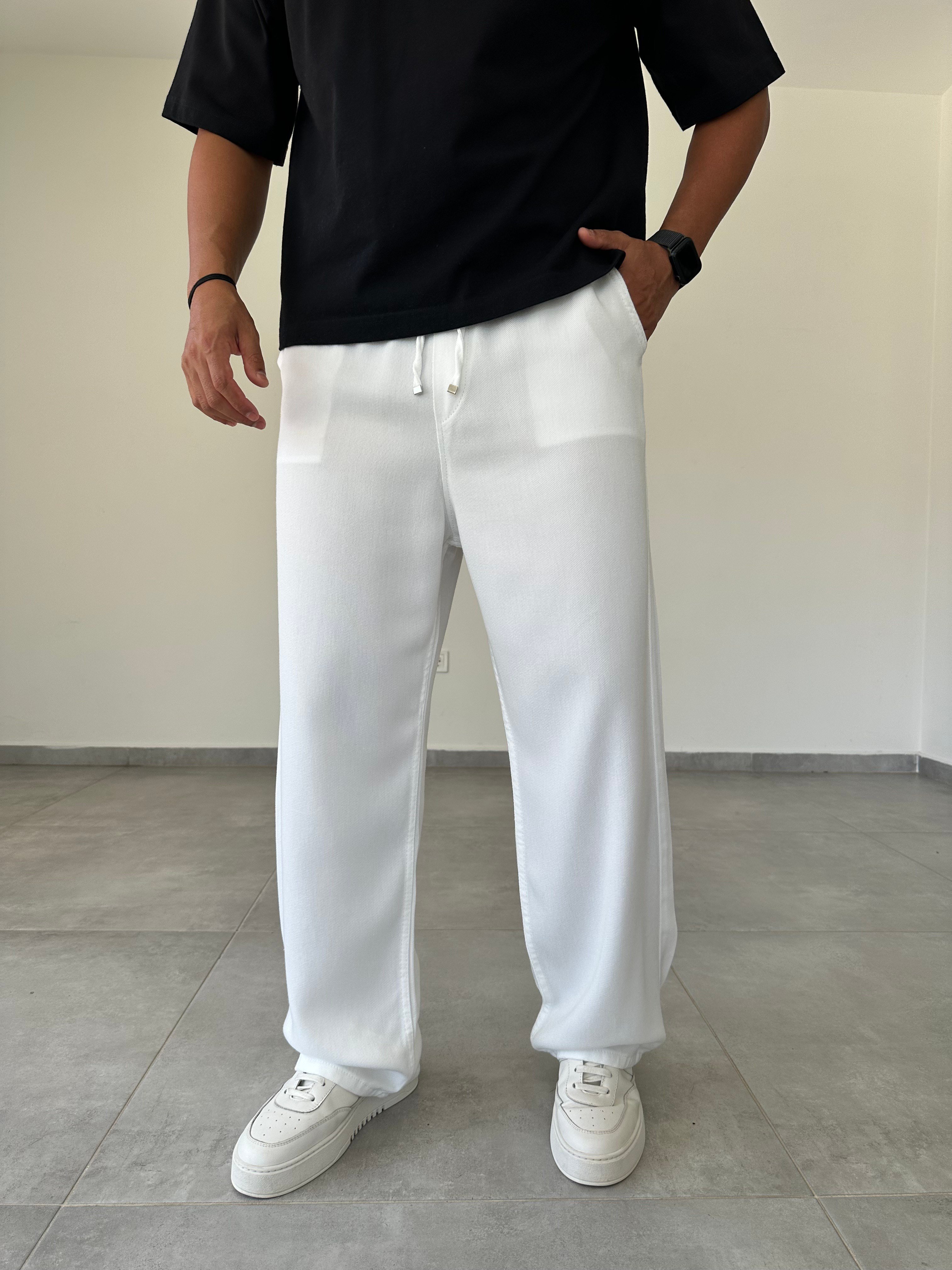 Beyaz Renk Rahat Kesim Gabardin Baggy Pantolon