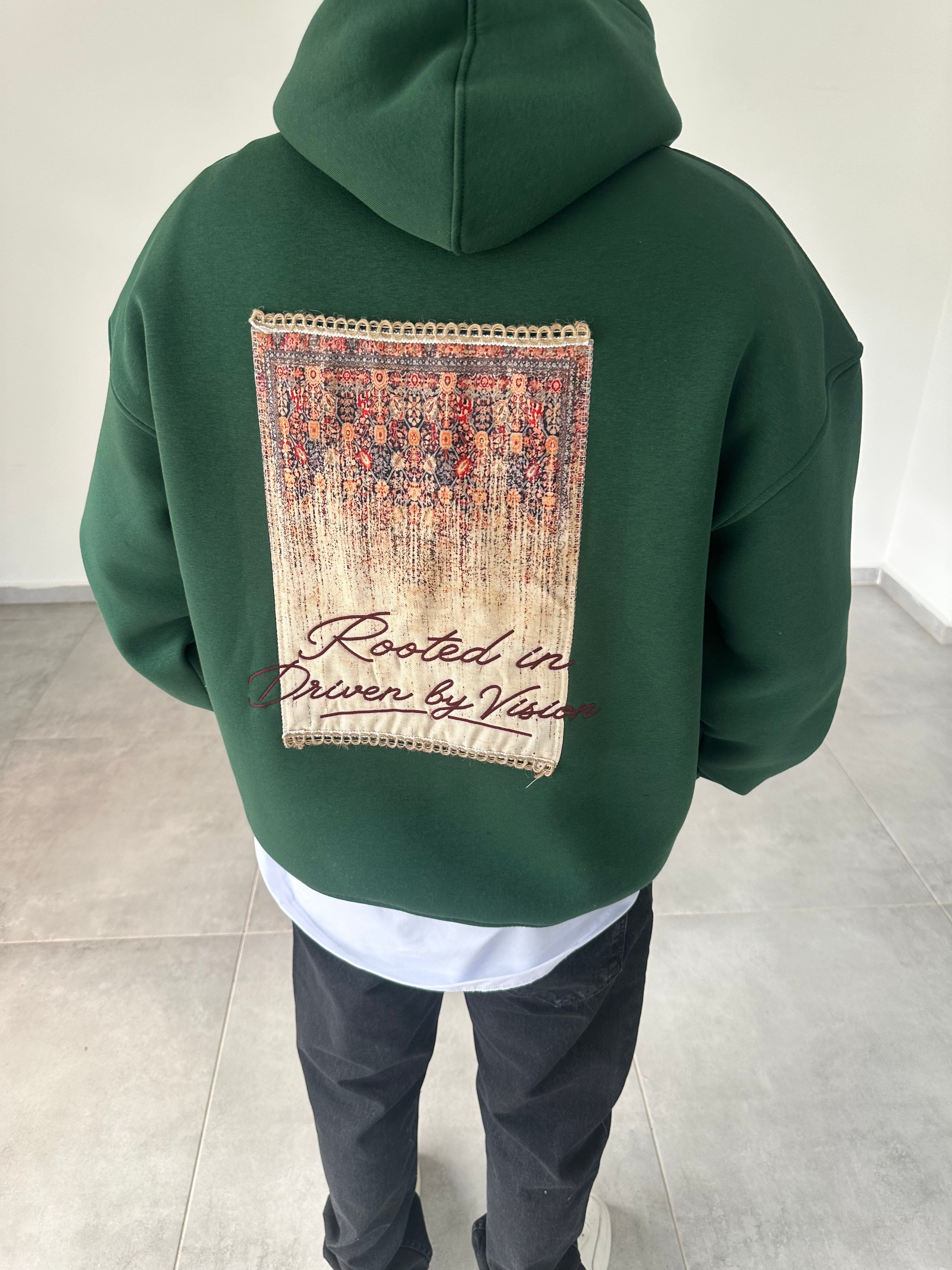 Pantch Ve Baskı Detaylı Yeşil Renk Premium Kapüşonlu Sweatshirt