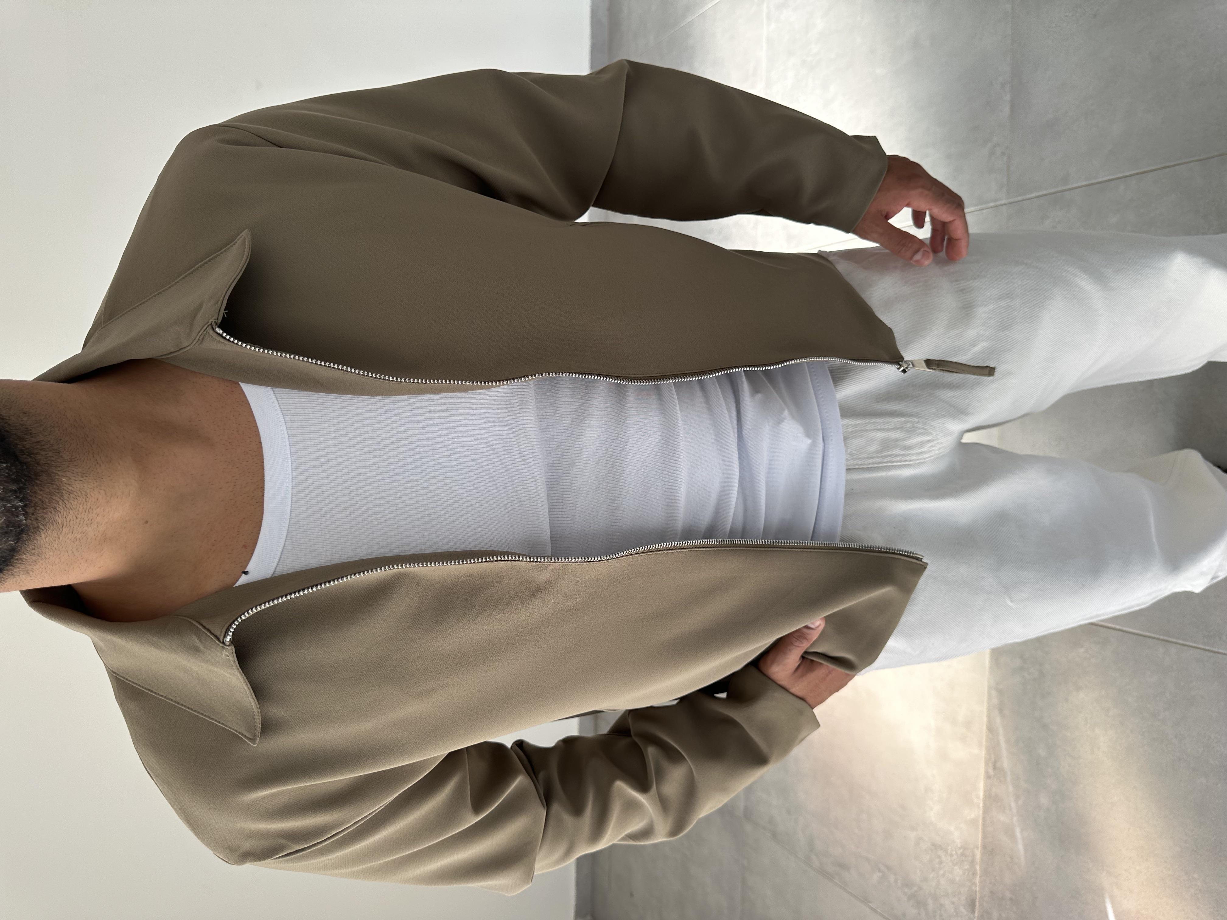 Haki Yeşil Renk Boxy Fit Kol Düğmeli Ceket