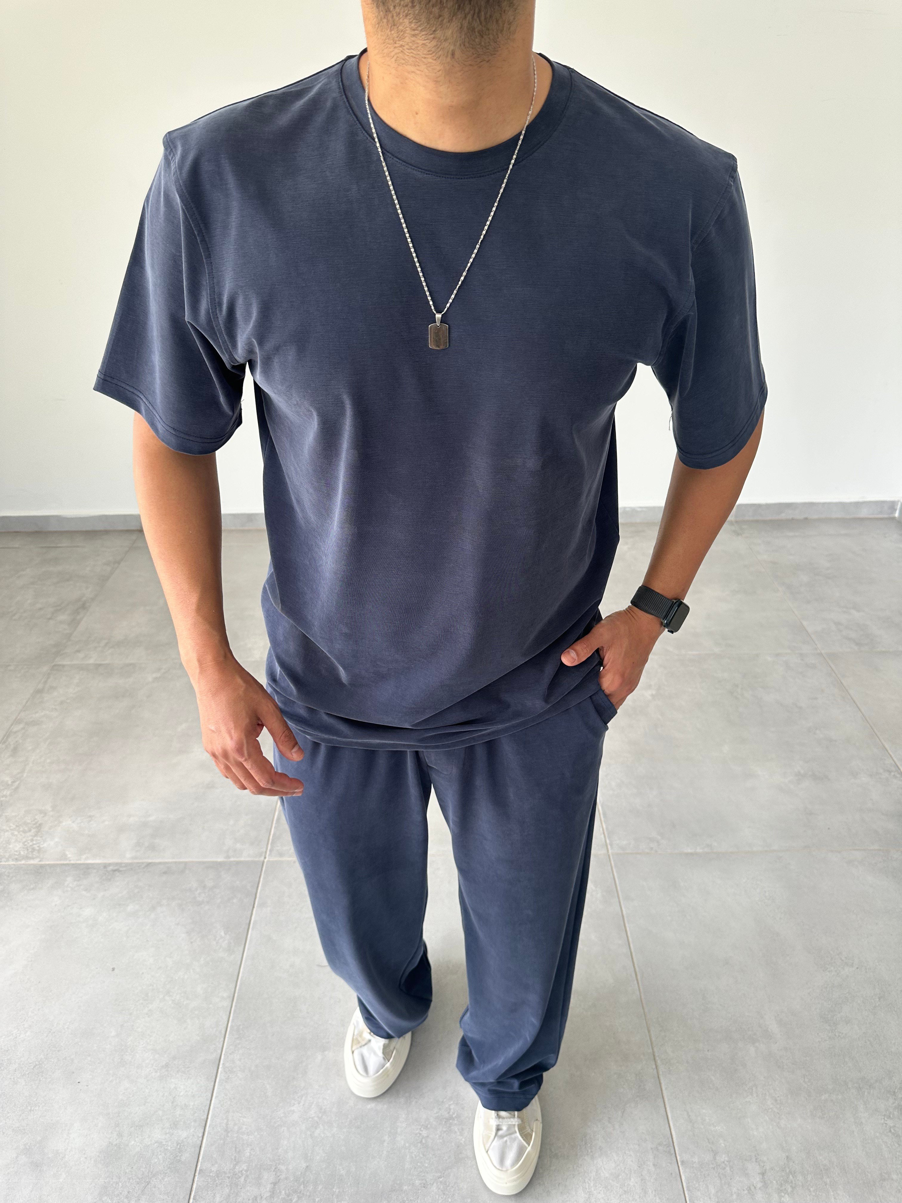 Lacivert Renk  Rahat Kesim Kupra Kumaş T-Shirt