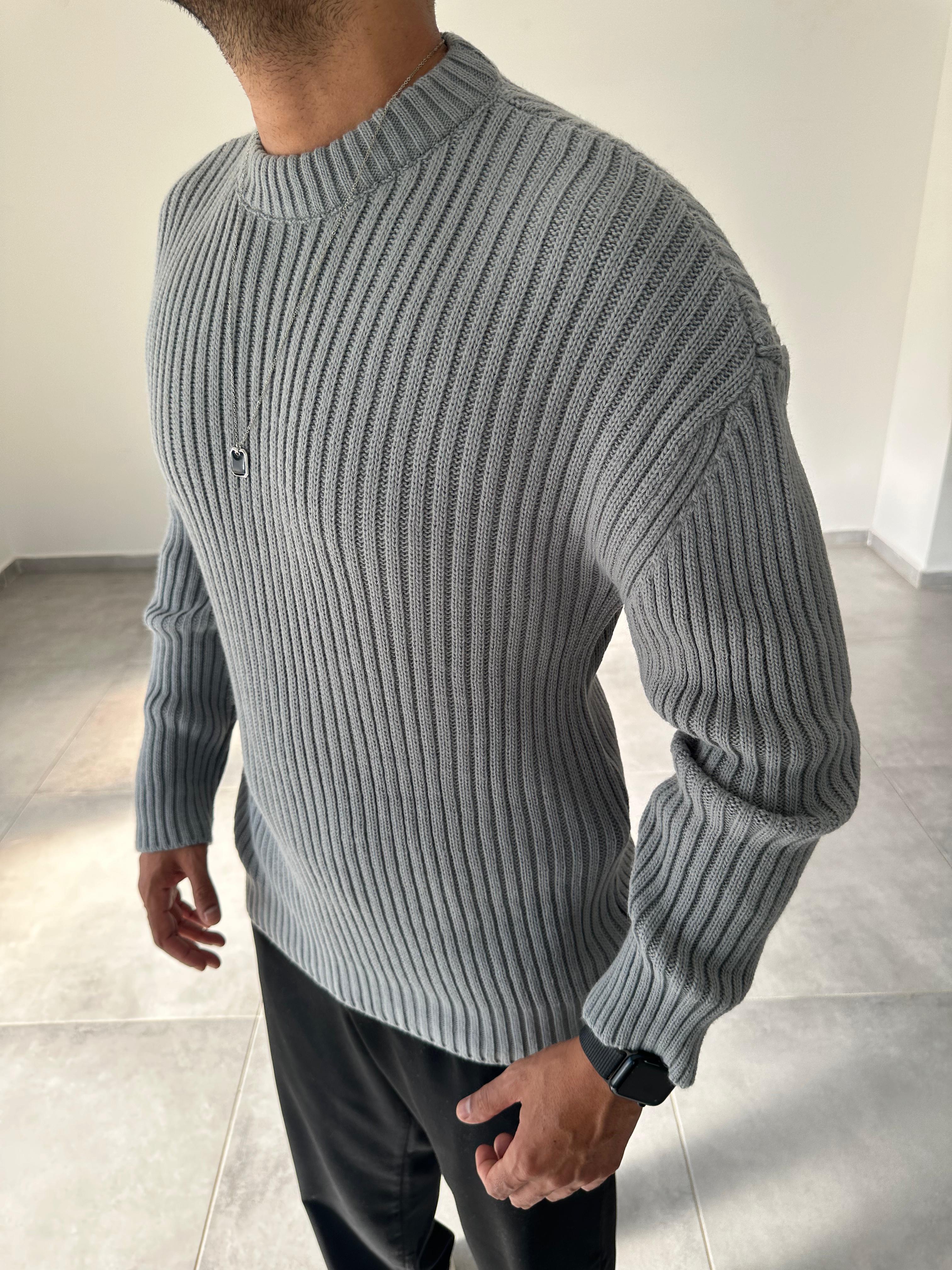 Gri Renk Bisiklet Yaka Oversize Örme Kazak