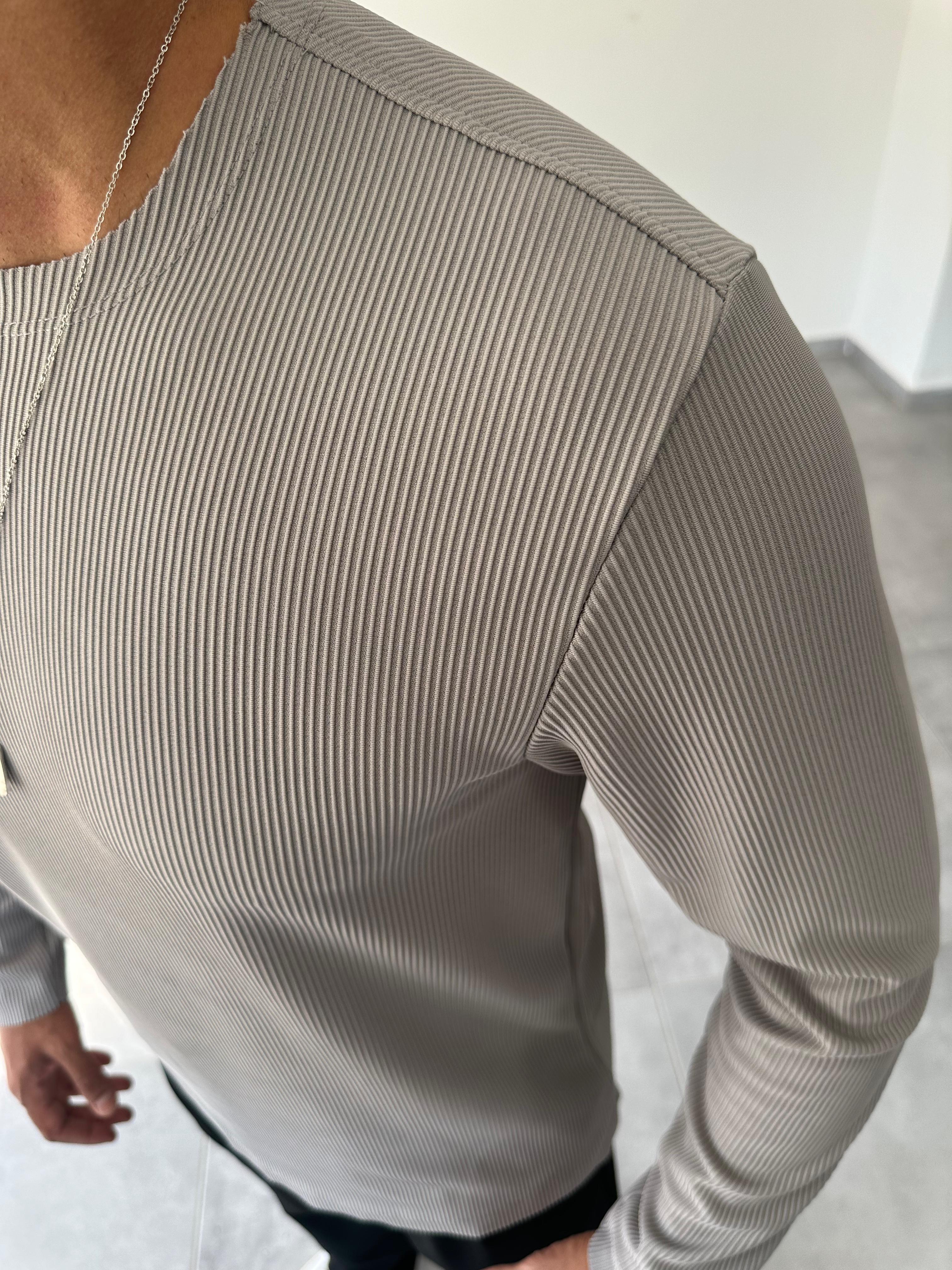 Gri Renk Kesik Yaka Detaylı Ottoman Kumaş Sweatshirt