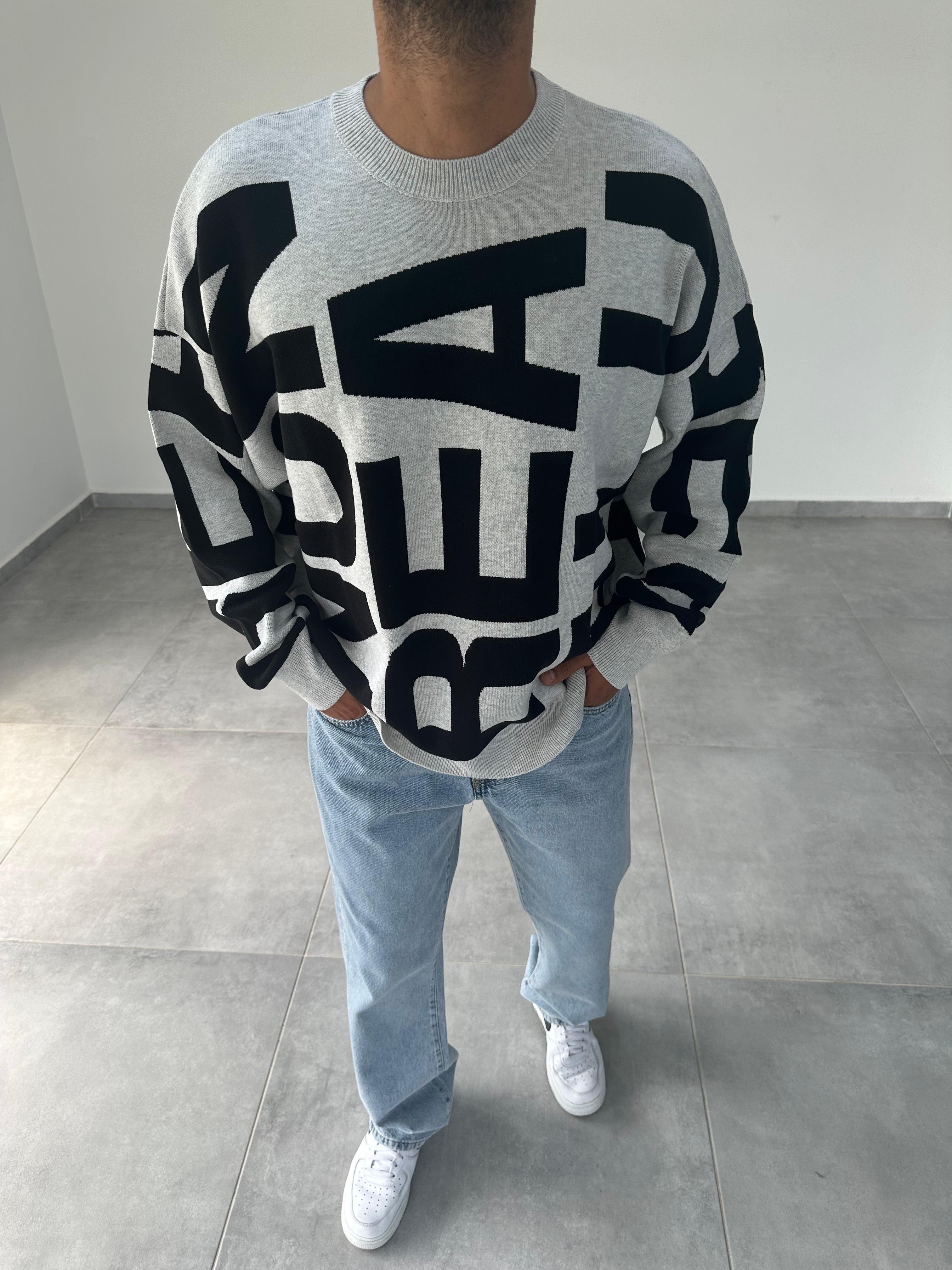 Gri Renk Letter İşlemeli Örme Oversize Sweatshirt